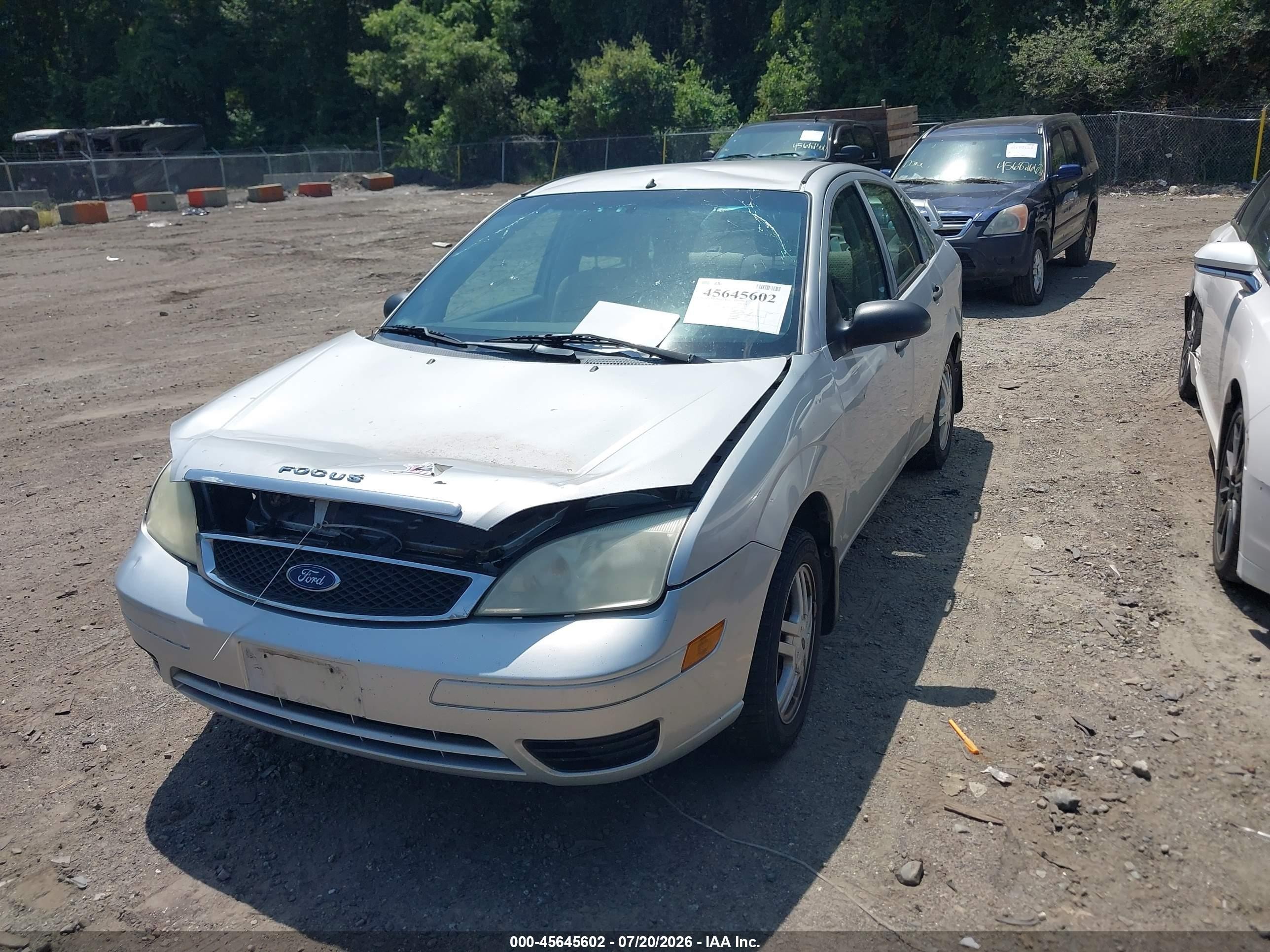 2007 Ford Focus S/se/ses Silver vin: 1FAFP34N67W222908