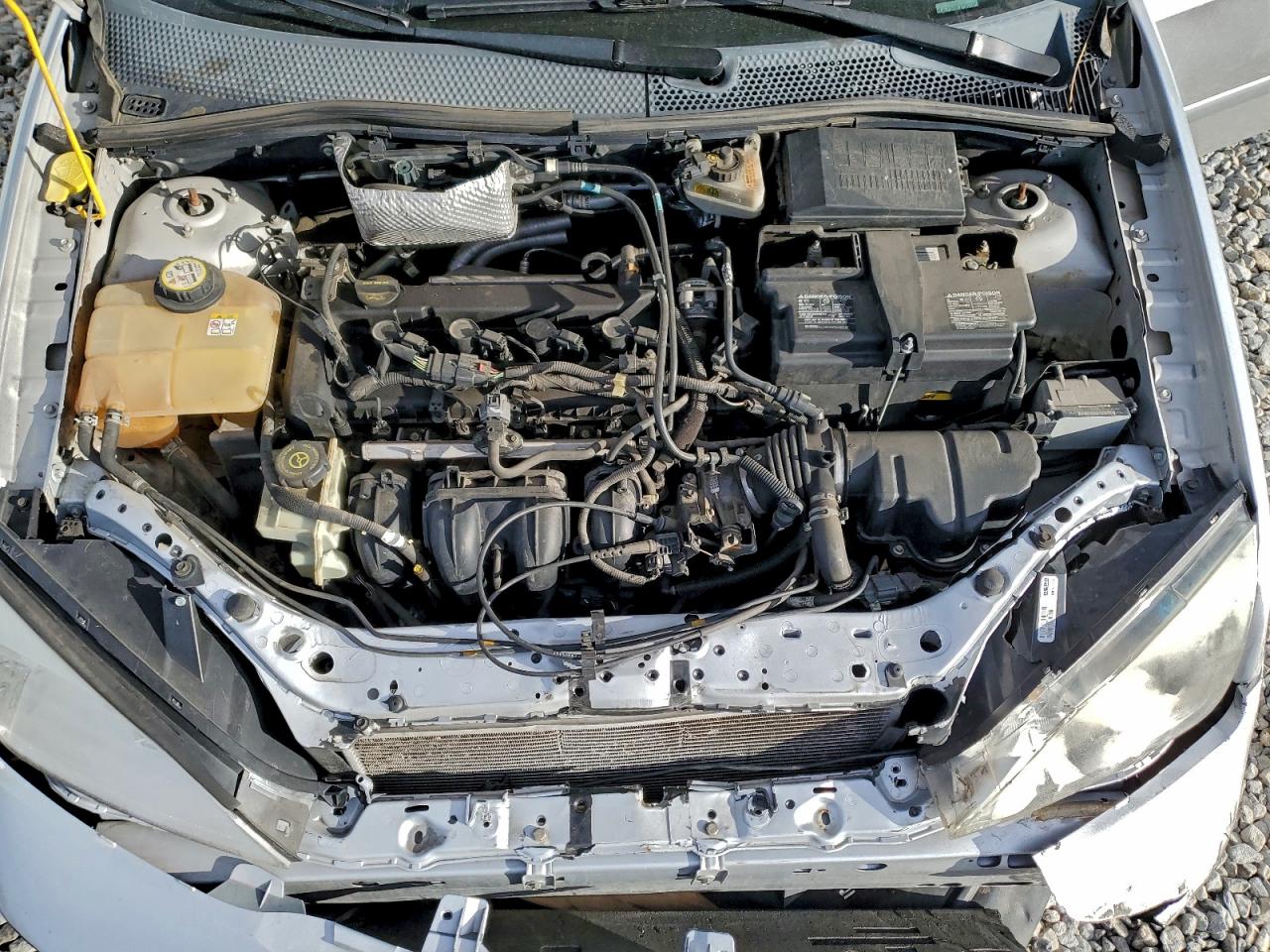 2007 Ford Focus Zx4 Silver vin: 1FAFP34N67W302015
