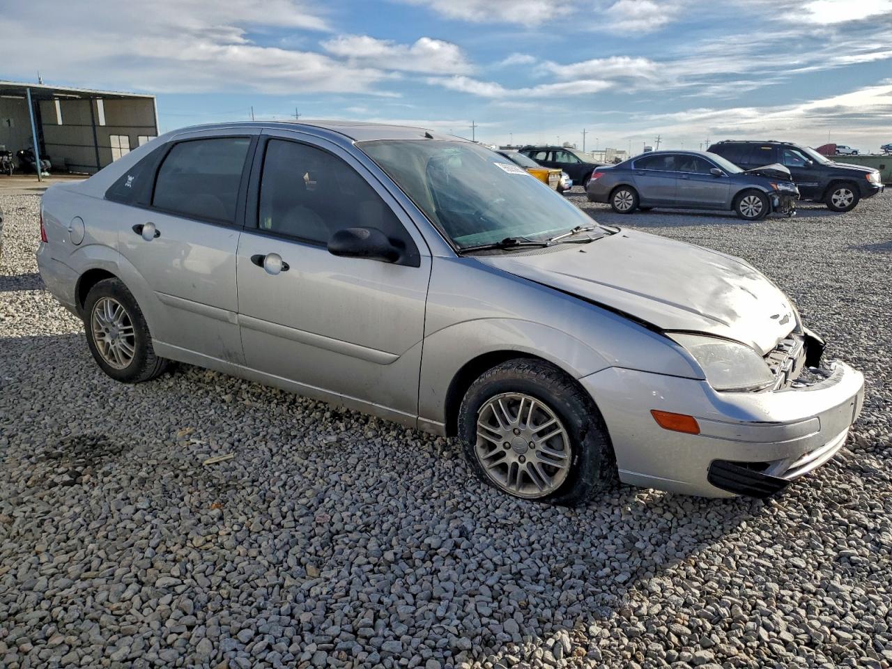 2007 Ford Focus Zx4 Silver vin: 1FAFP34N67W302015