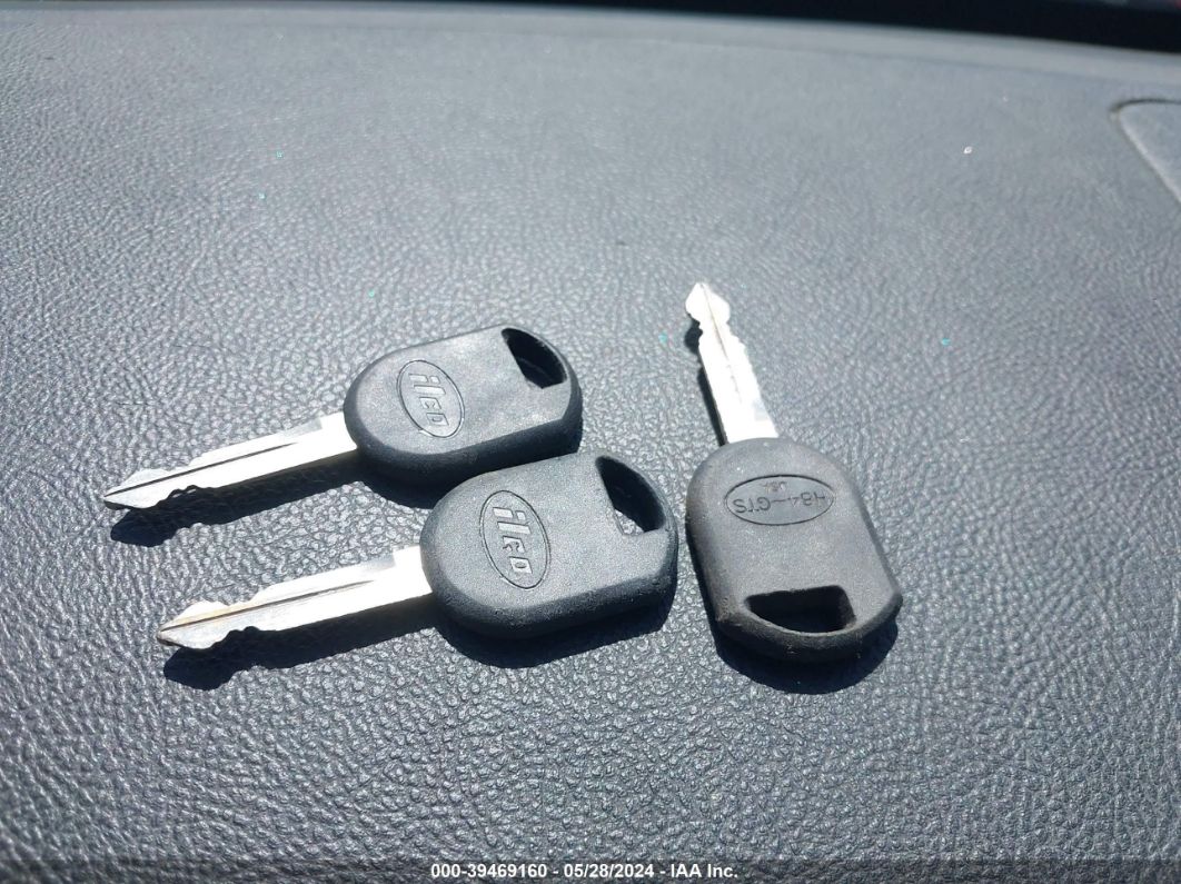 Precio e Historial 2006 Ford Focus Zx4 2.0l I-4 Dohc, 136hp vin Precio e Historial 2006 Ford Focus Zx4 2.0l I-4 Dohc, 136hp vin