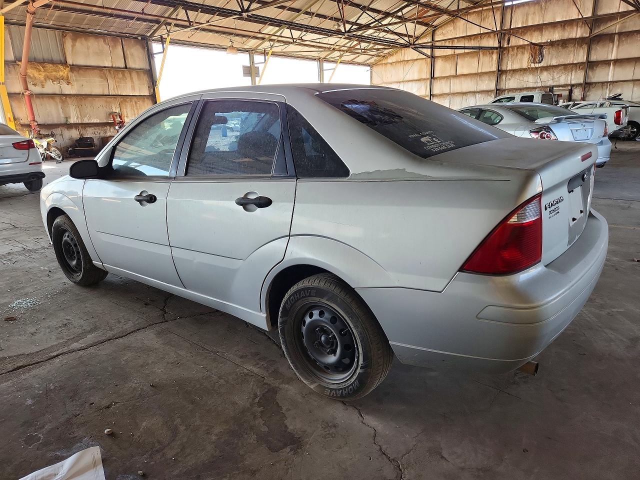 2006 Ford Focus Zx4 Silver vin: 1FAFP34N76W120189