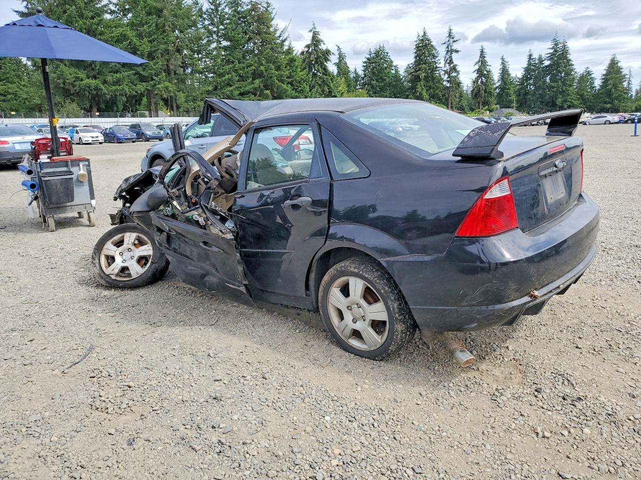 2006 Ford Focus Zx4 Black vin: 1FAFP34N76W205520