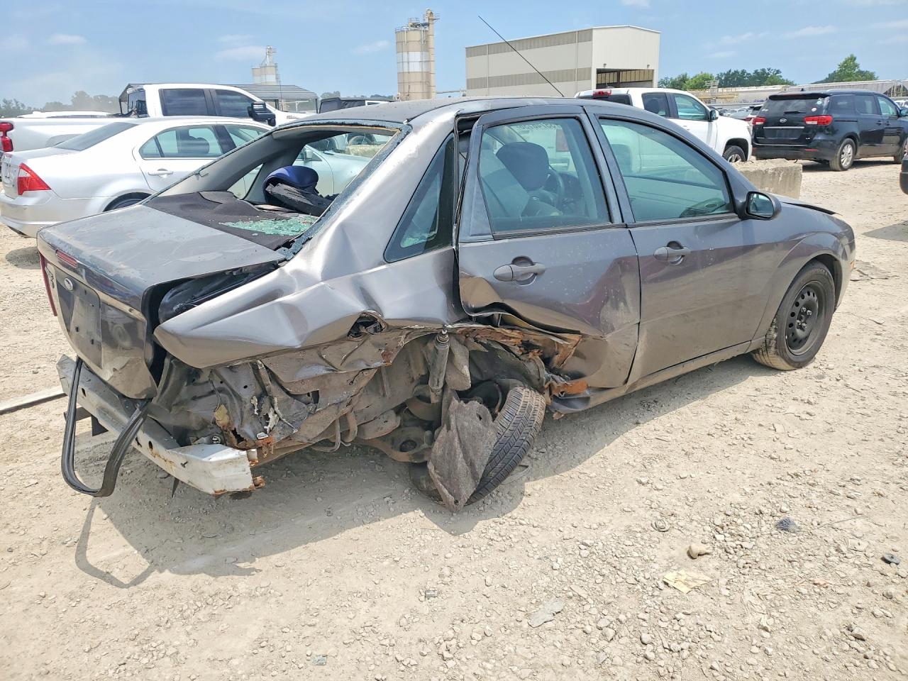 2007 Ford Focus Zx4 Charcoal vin: 1FAFP34N77W138323