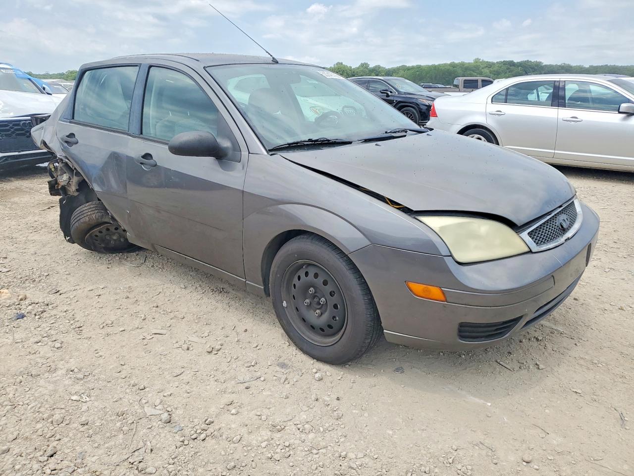 2007 Ford Focus Zx4 Charcoal vin: 1FAFP34N77W138323