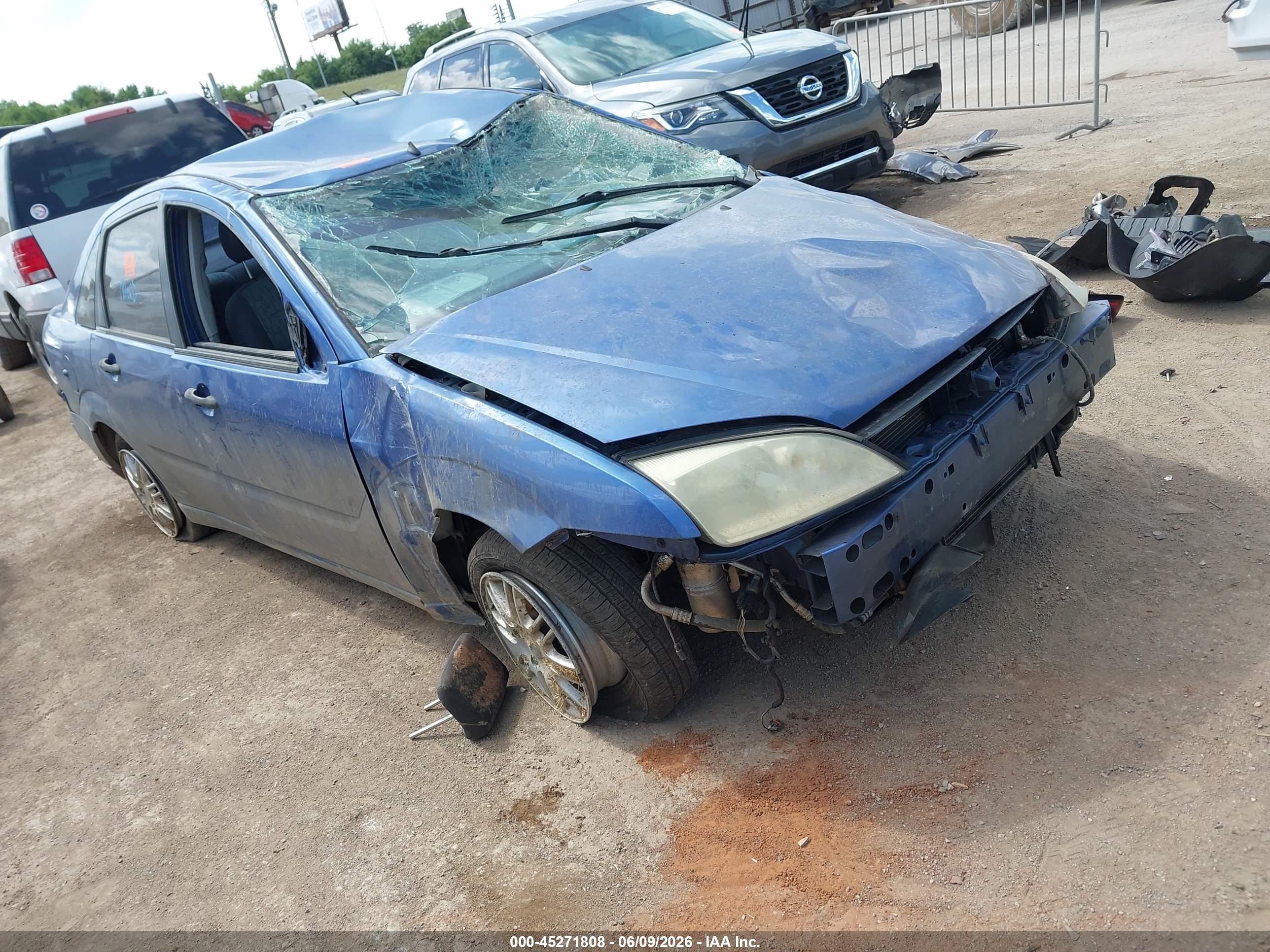 2005 Ford Focus Zx4 Blue vin: 1FAFP34N85W157766