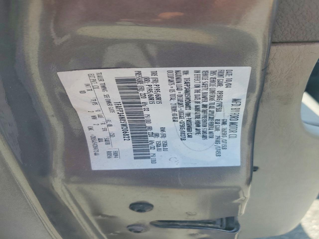 2005 Ford Focus Zx4 Gray vin: 1FAFP34N85W206822