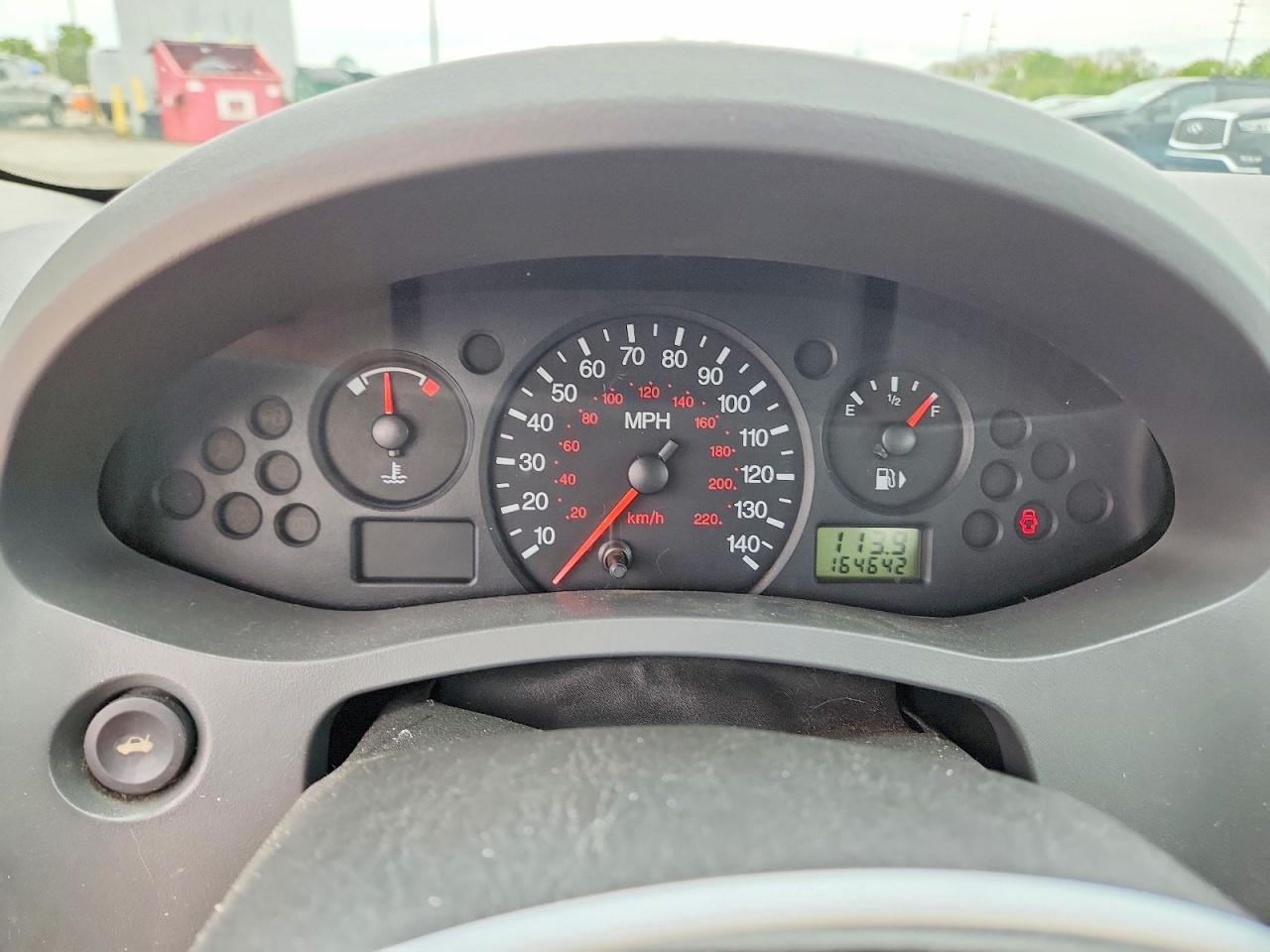 2005 Ford Focus Zx4 Silver vin: 1FAFP34N85W316625