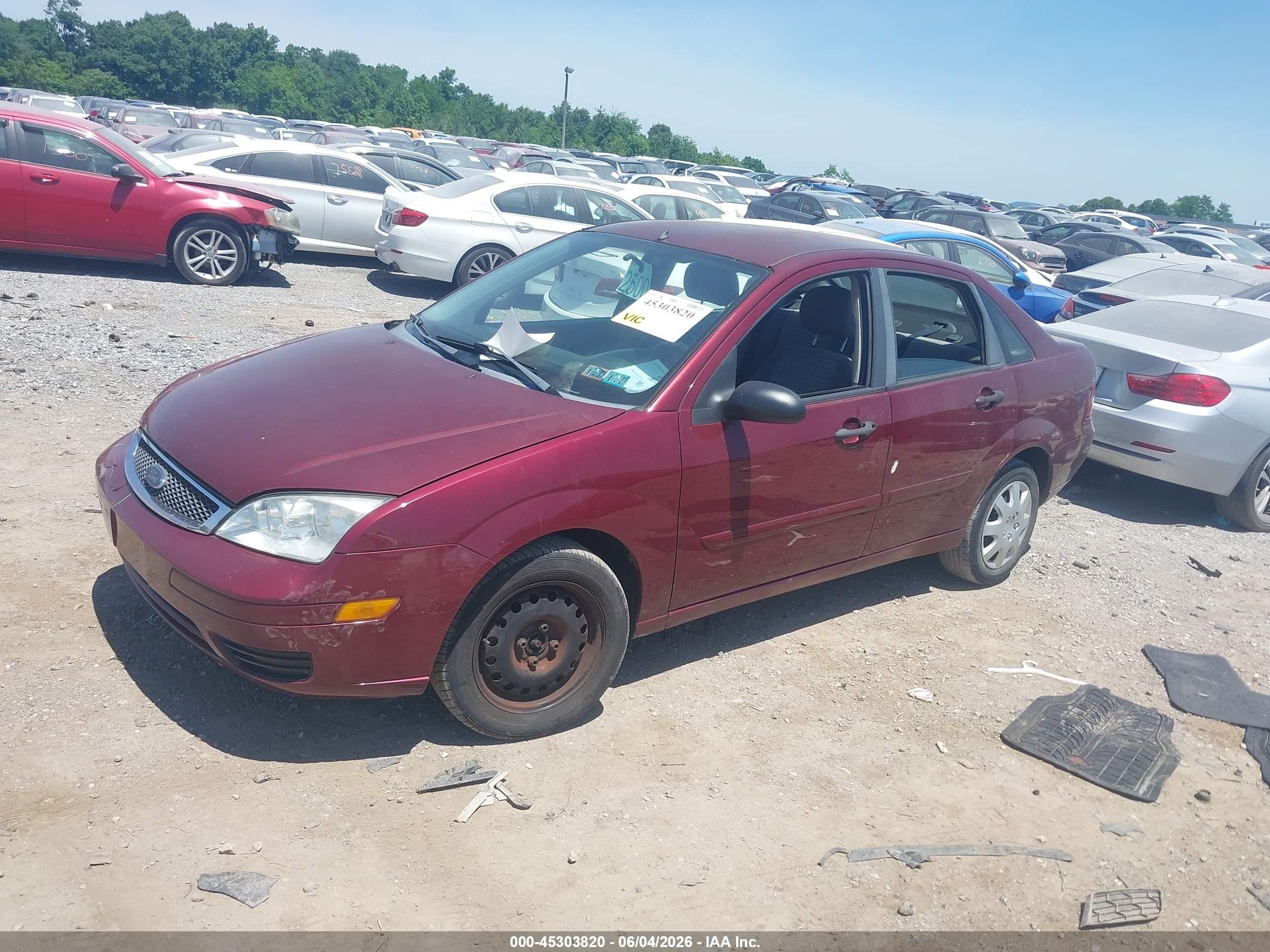 2006 Ford Focus Zx4 Red vin: 1FAFP34N86W151239