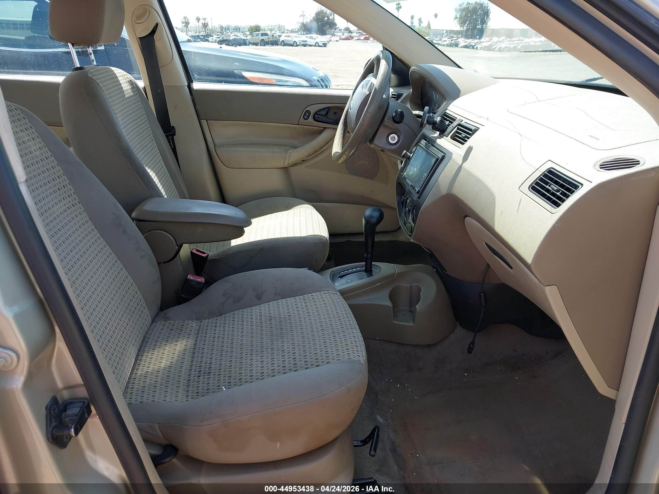 2006 Ford Focus Zx4 Champagne vin: 1FAFP34N86W189618