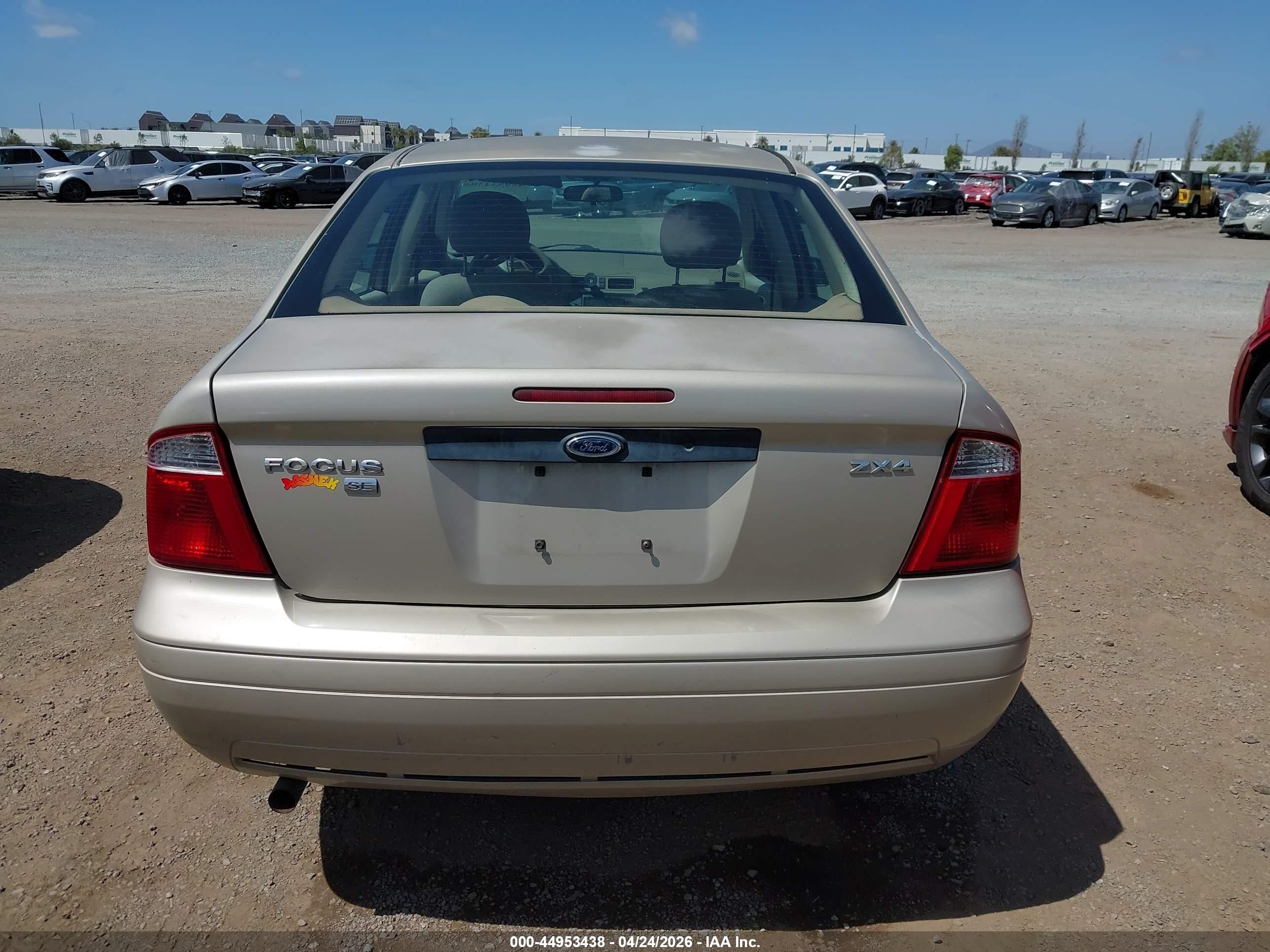 2006 Ford Focus Zx4 Champagne vin: 1FAFP34N86W189618