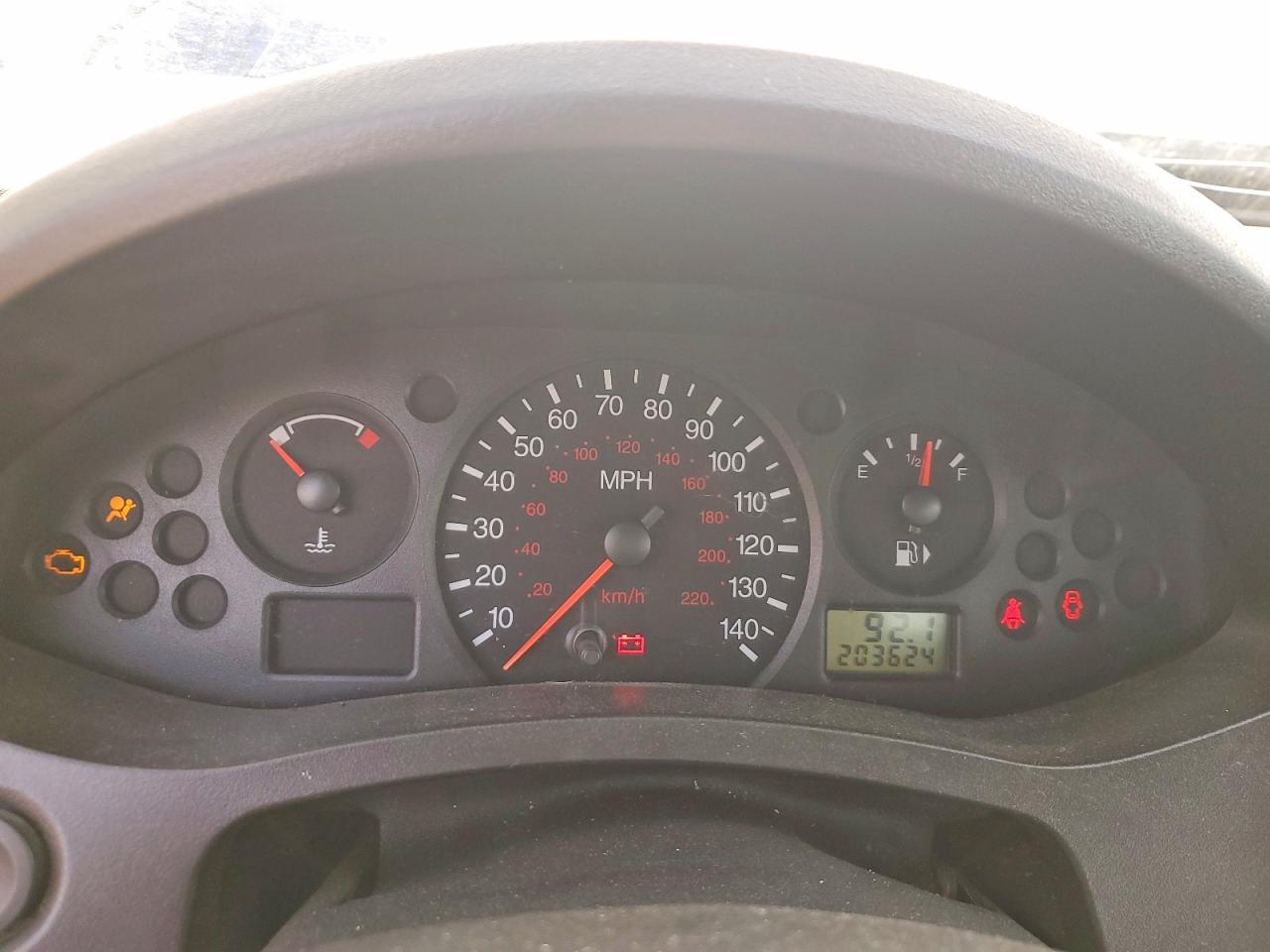 2006 Ford Focus Zx4 Silver vin: 1FAFP34N86W194172
