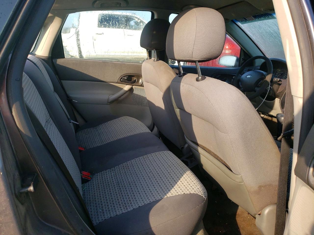 2007 Ford Focus Zx4 Gray vin: 1FAFP34N87W261628
