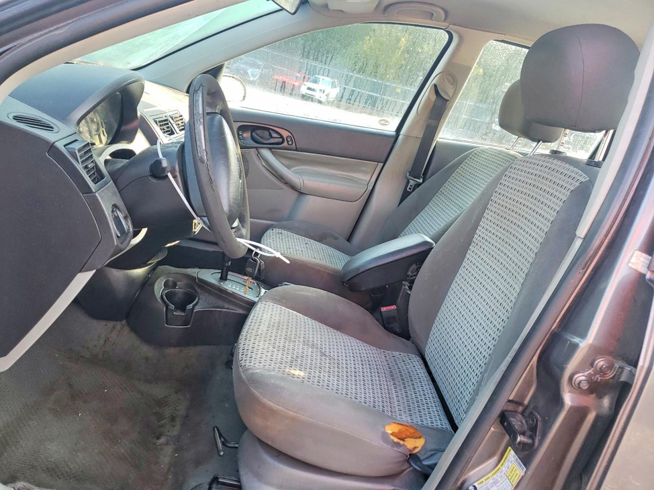 2007 Ford Focus Zx4 Gray vin: 1FAFP34N87W261628