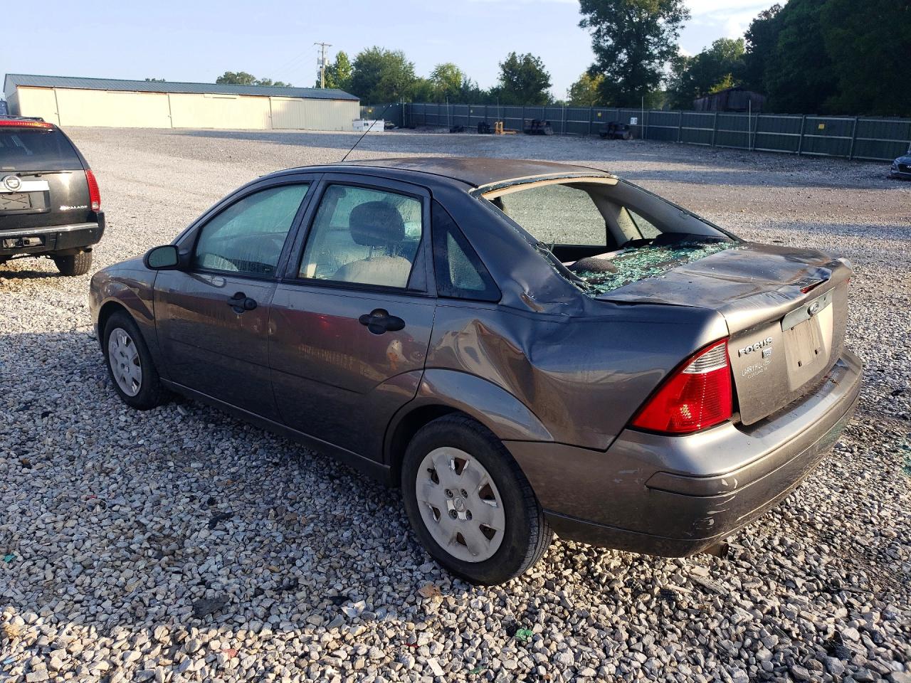 2007 Ford Focus Zx4 Gray vin: 1FAFP34N87W261628