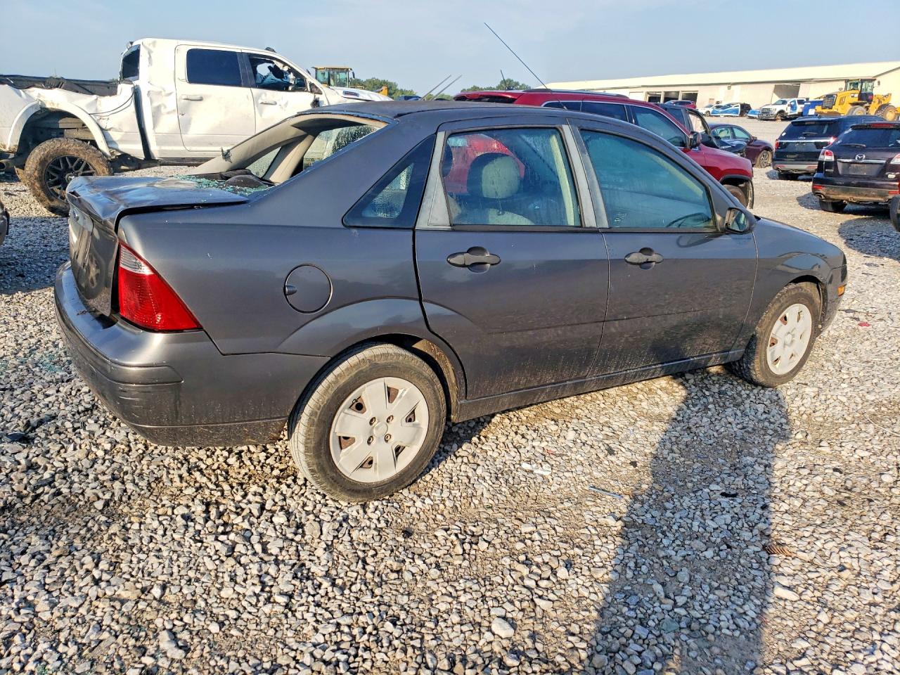 2007 Ford Focus Zx4 Gray vin: 1FAFP34N87W261628