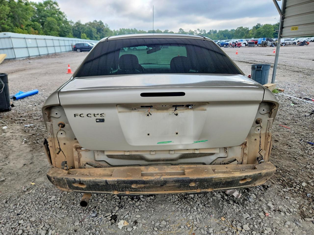 2007 Ford Focus Zx4 Cream vin: 1FAFP34N87W301870