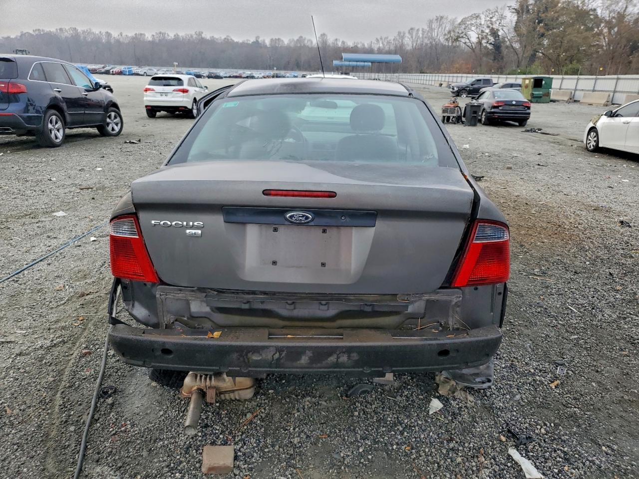 2007 Ford Focus Zx4 Gray vin: 1FAFP34N87W366363