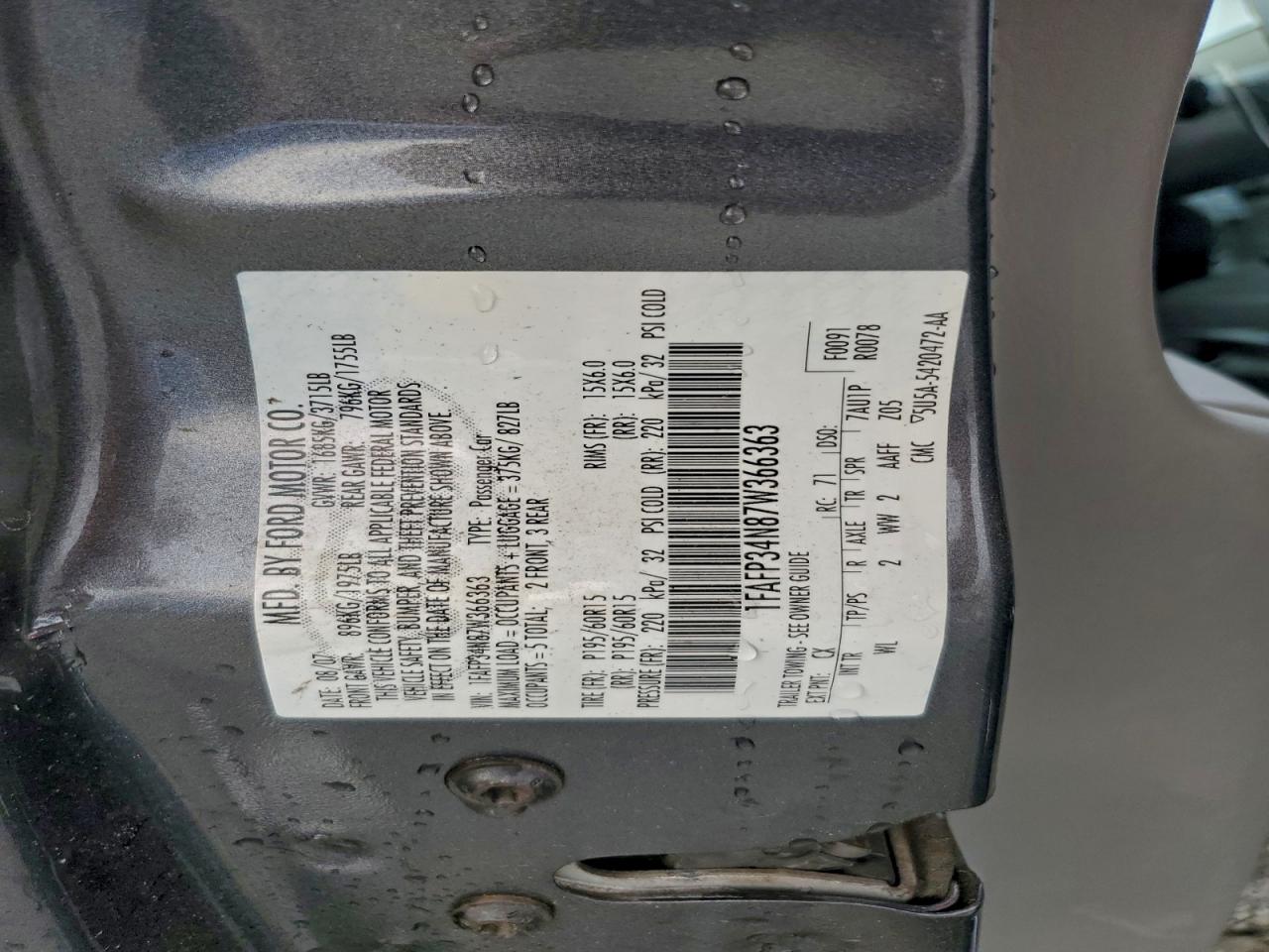 2007 Ford Focus Zx4 Gray vin: 1FAFP34N87W366363