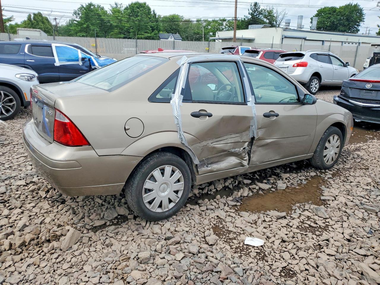 2005 Ford Focus Zx4 Tan vin: 1FAFP34N95W235696