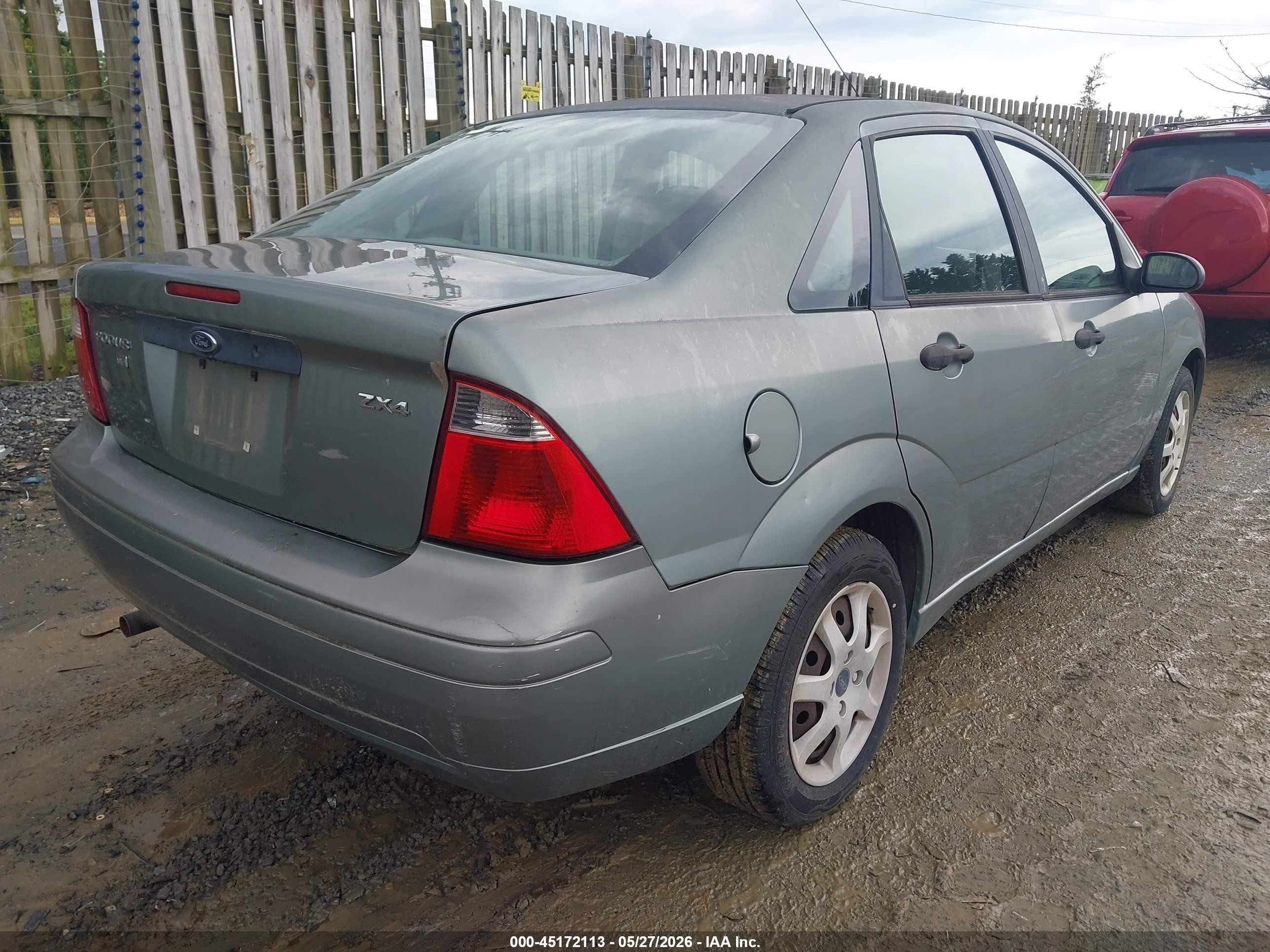 2005 Ford Focus Zx4 Зеленый vin: 1FAFP34N95W315600