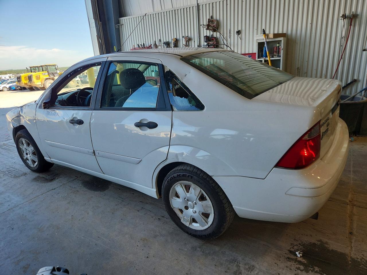 2007 Ford Focus Zx4/s/se/ses Белый vin: 1FAFP34N97W106862