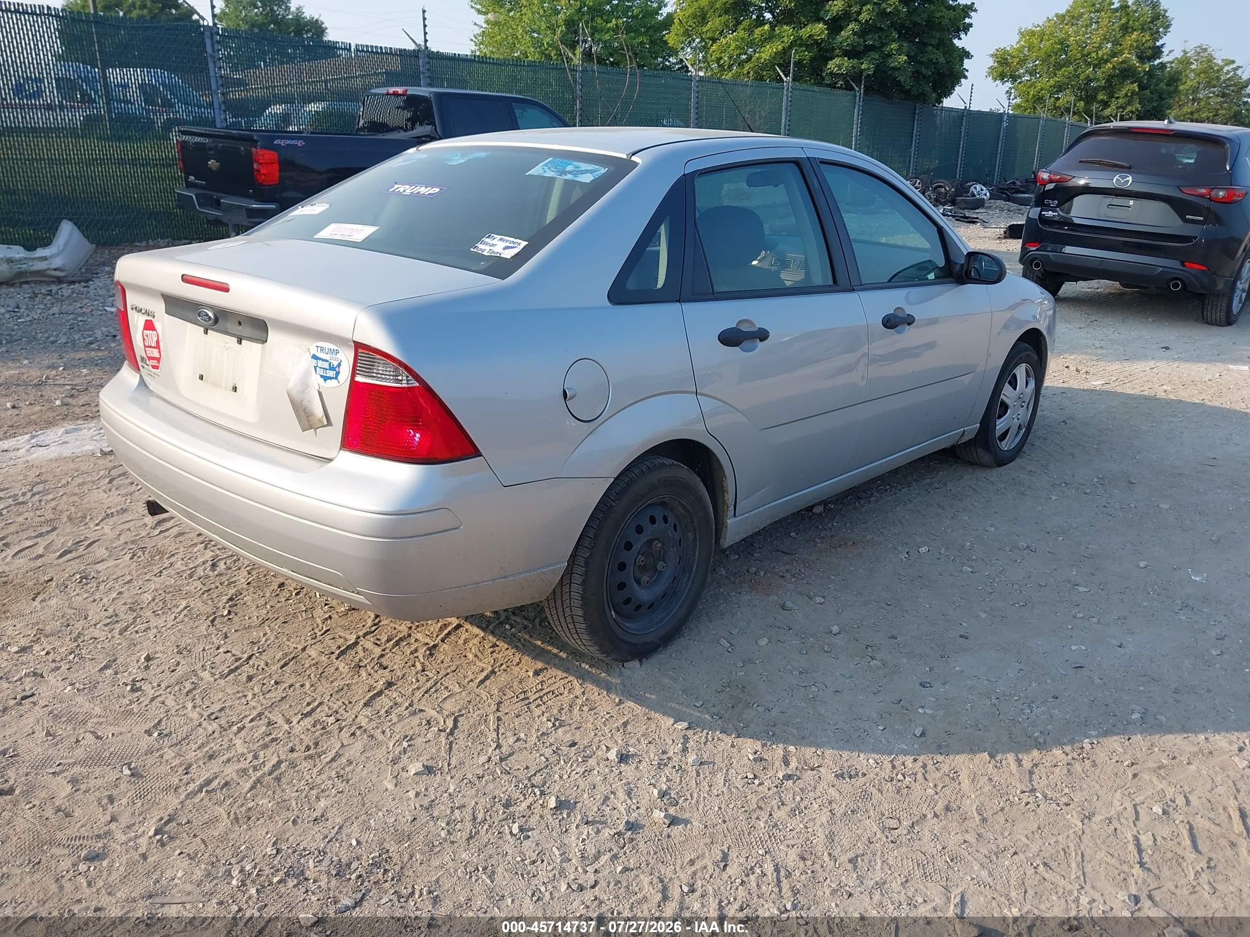 2007 Ford Focus S/se/ses Silver vin: 1FAFP34N97W196479