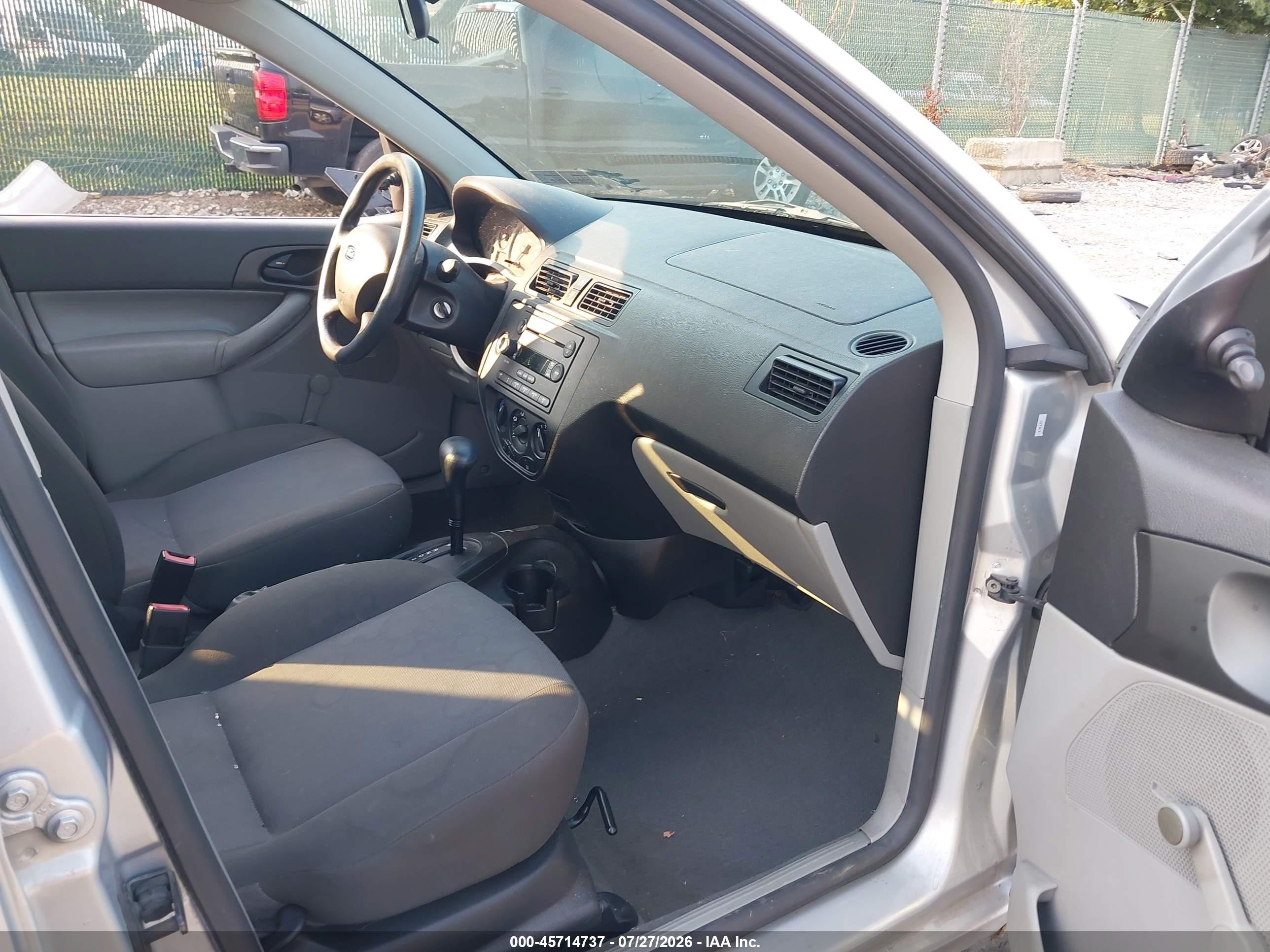 2007 Ford Focus S/se/ses Silver vin: 1FAFP34N97W196479
