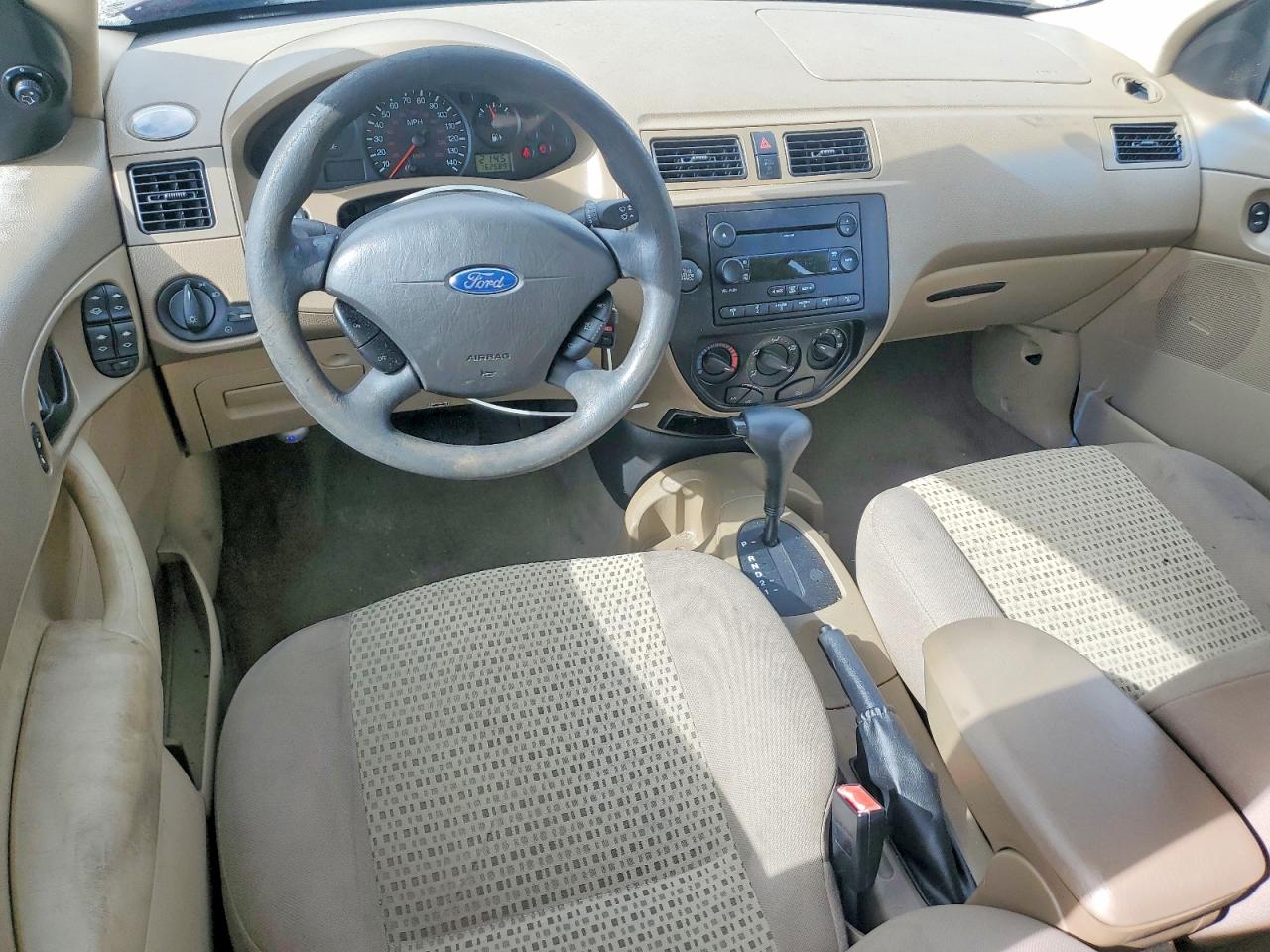 2007 Ford Focus Zx4 Red vin: 1FAFP34N97W259449