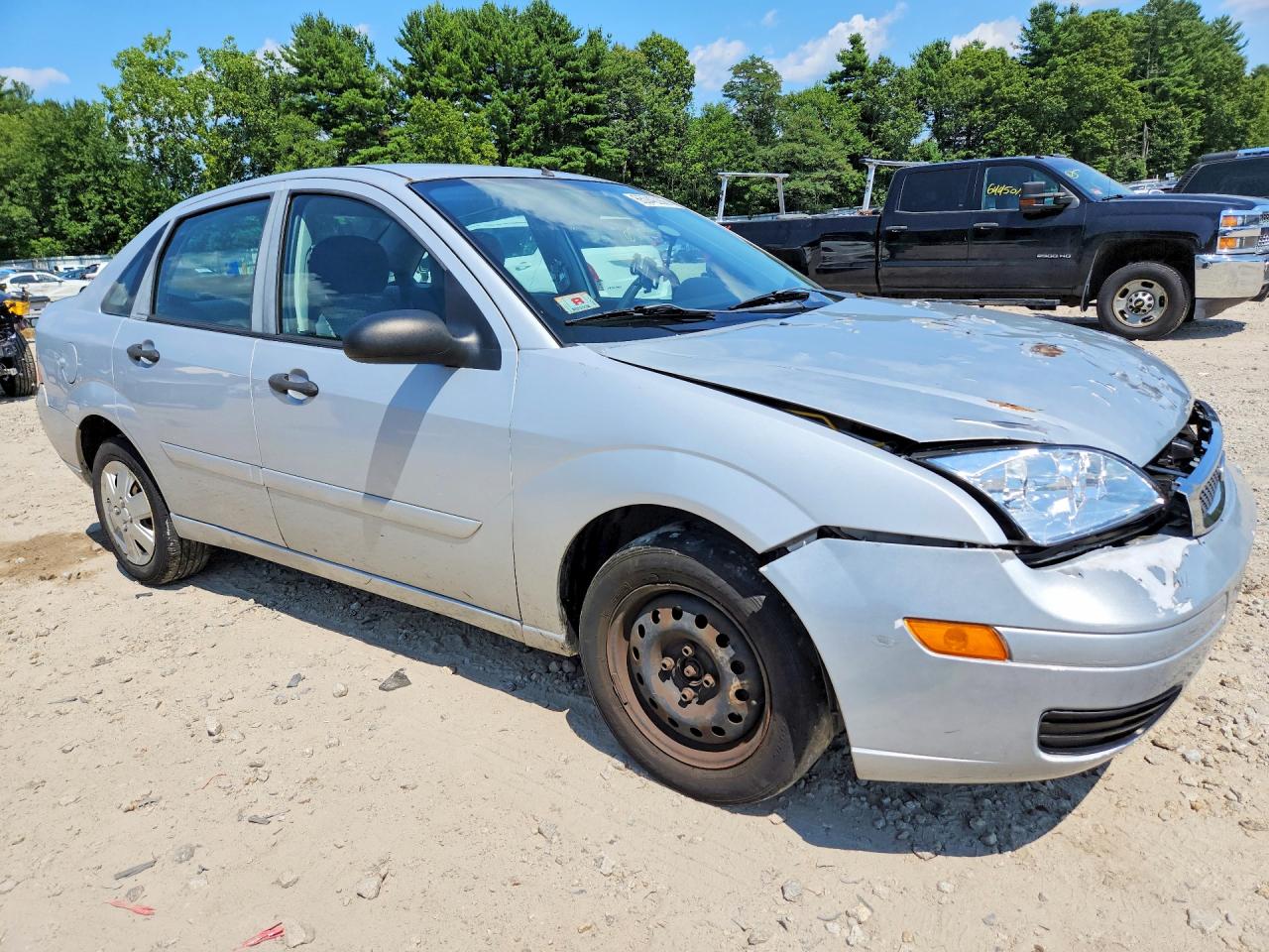 2007 Ford Focus Zx4 Silver vin: 1FAFP34N97W289017