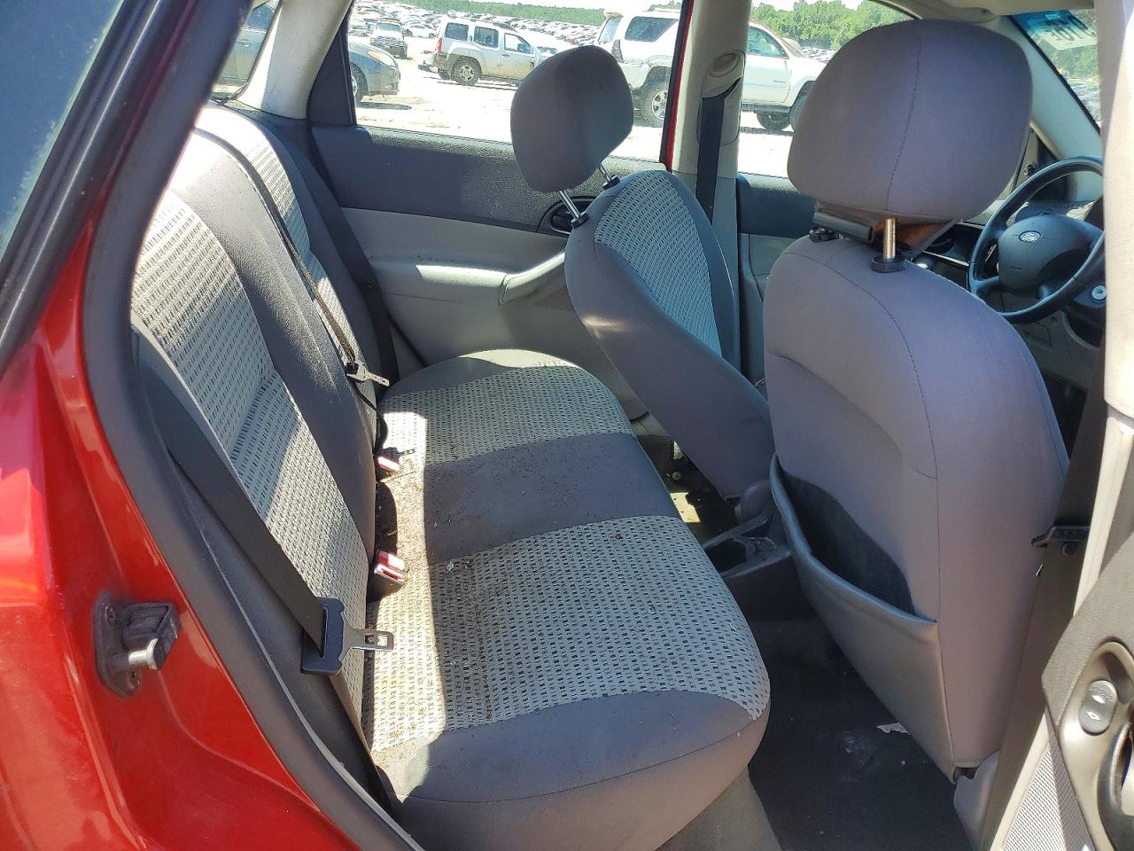 2007 Ford Focus Zx4 Красный vin: 1FAFP34N97W289129
