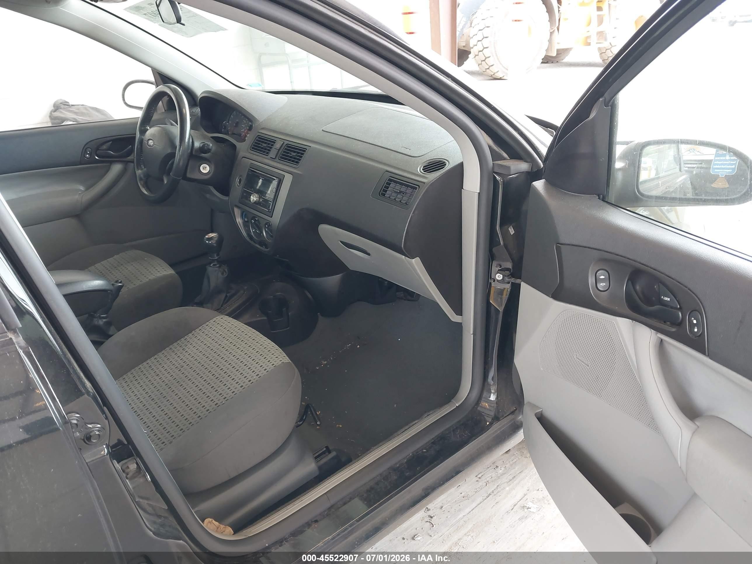 2007 Ford Focus S/se/ses Black vin: 1FAFP34N97W306401