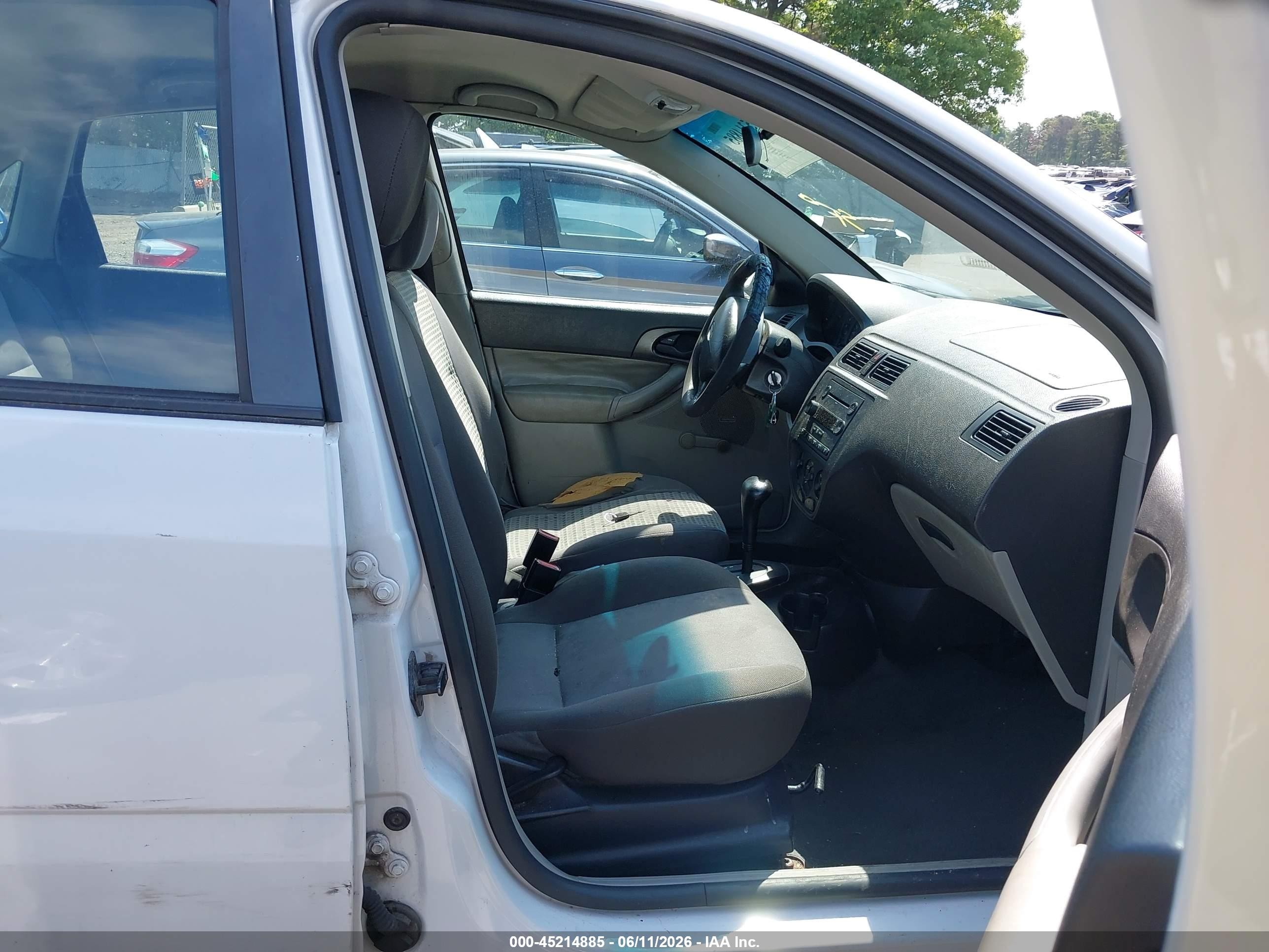 2007 Ford Focus S/se/ses Белый vin: 1FAFP34N97W349619