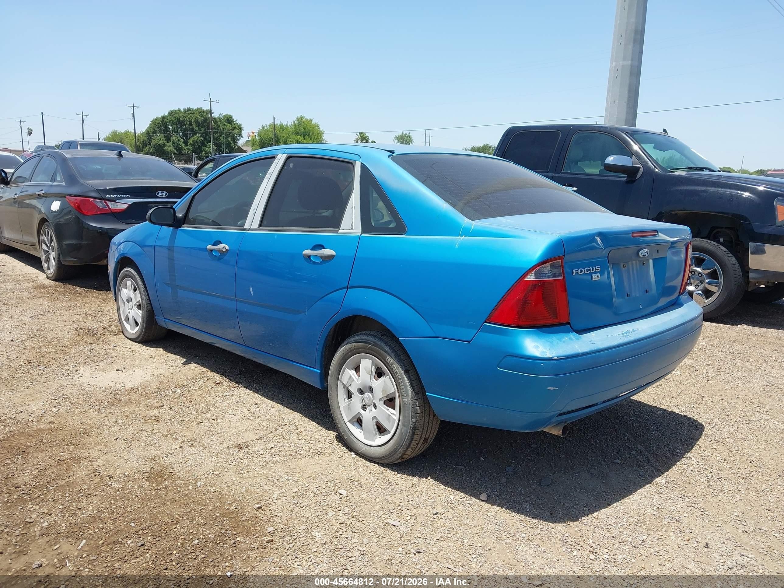 2007 Ford Focus S/se/ses Blue vin: 1FAFP34N97W357414