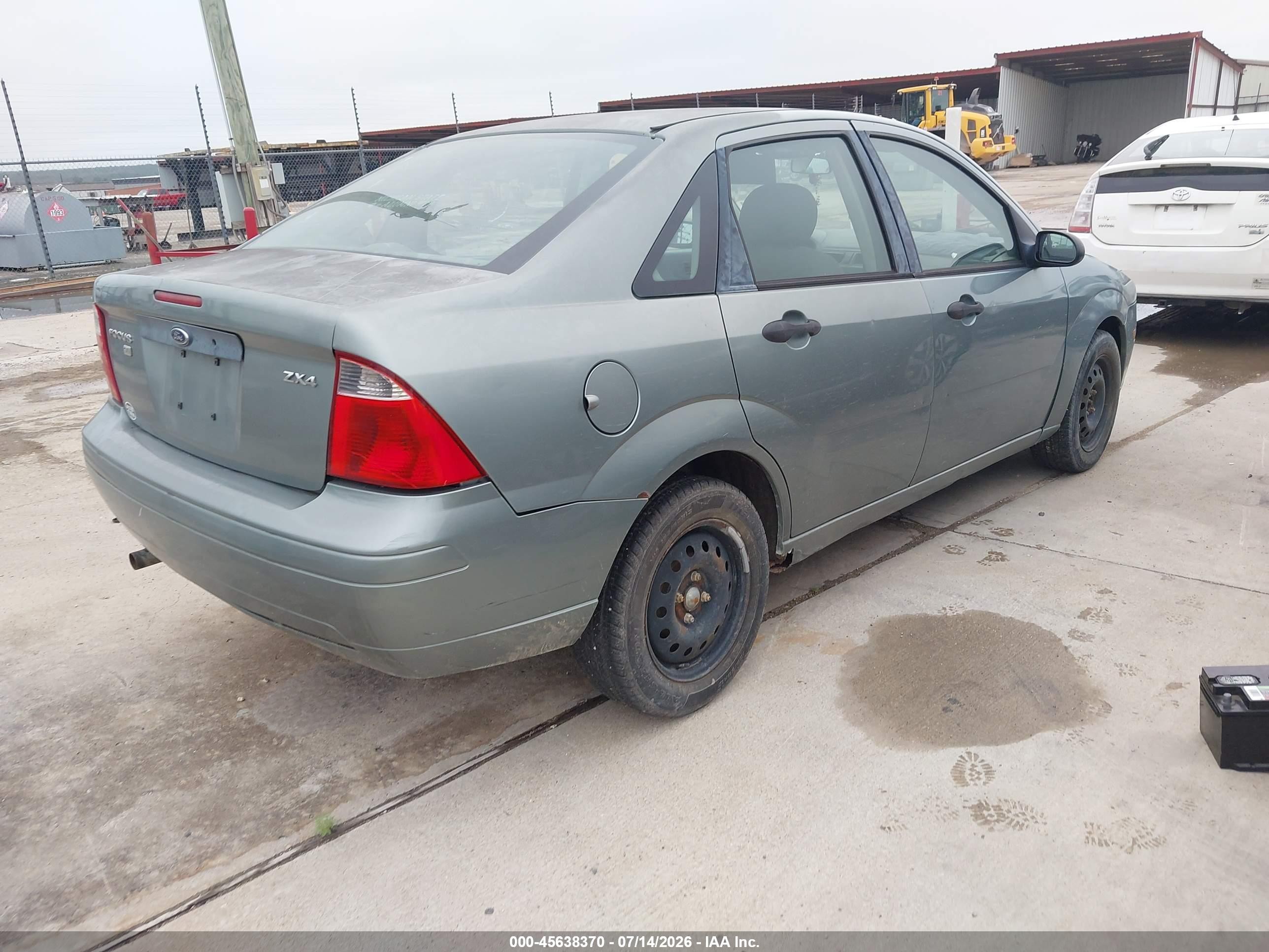 2005 Ford Focus Zx4 Light Blue vin: 1FAFP34NX5W279366