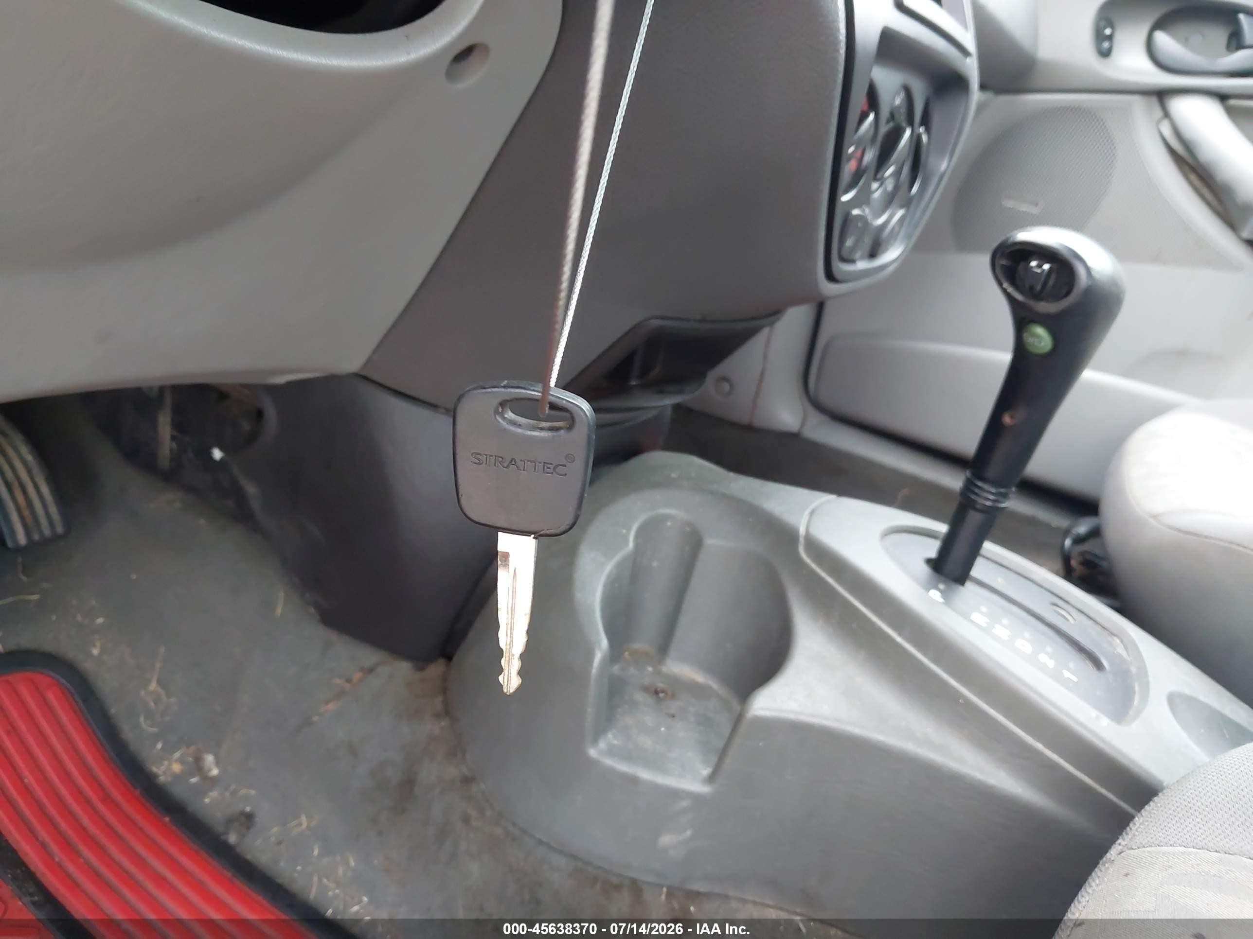2005 Ford Focus Zx4 Light Blue vin: 1FAFP34NX5W279366