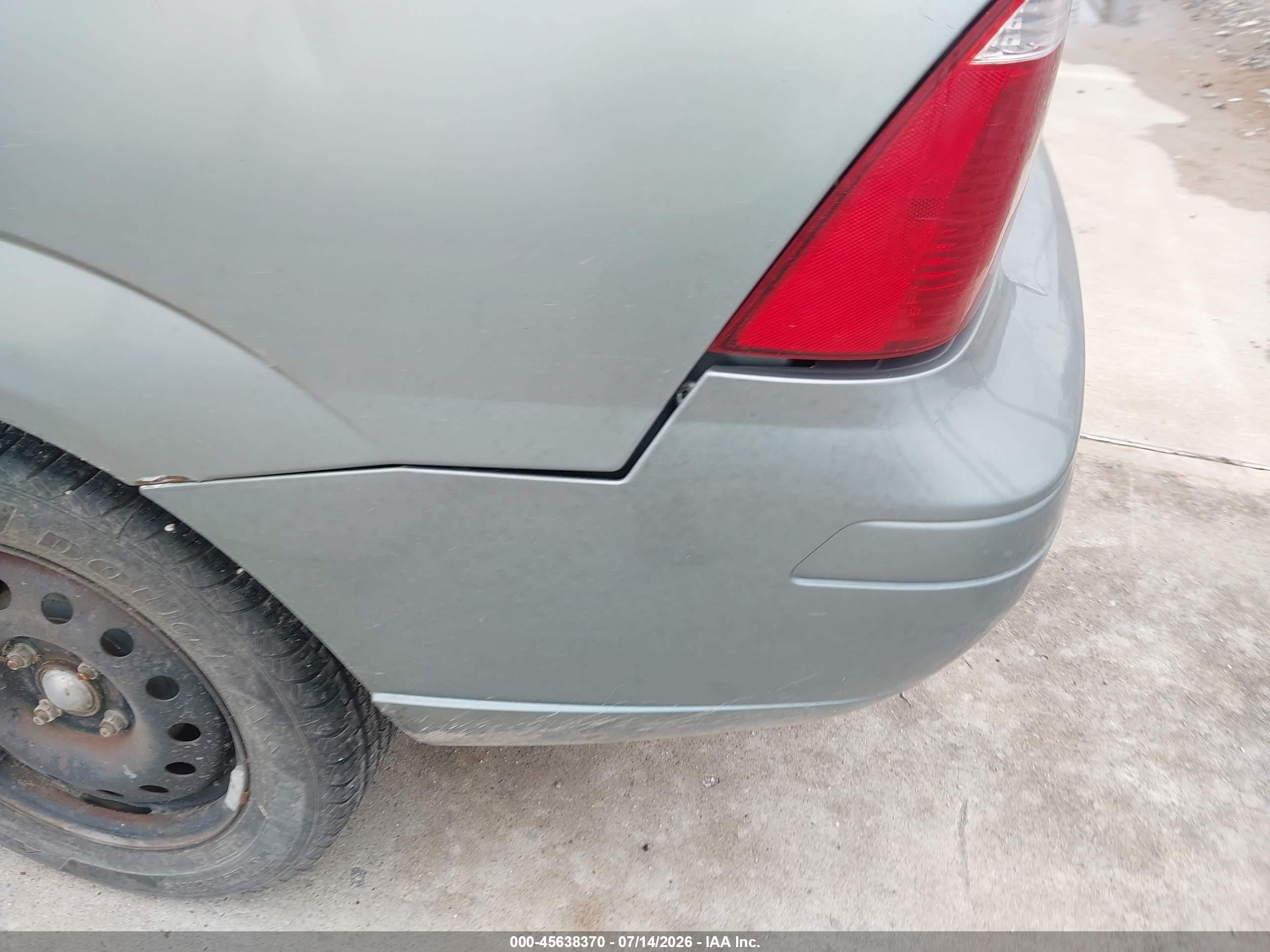 2005 Ford Focus Zx4 Light Blue vin: 1FAFP34NX5W279366
