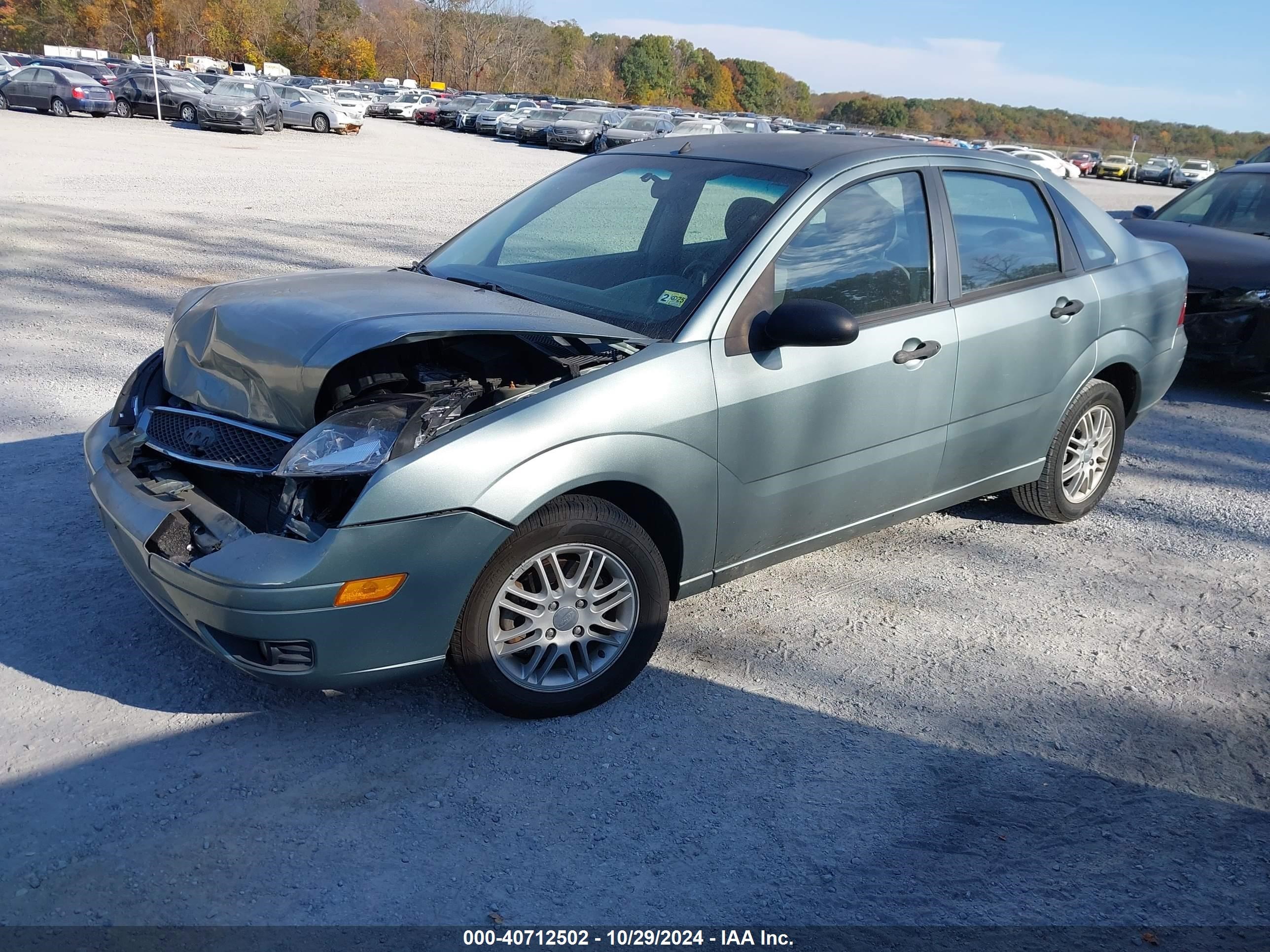 Price & History 2005 Ford Focus Zx4 2.0l I-4 Dohc, 136hp vin