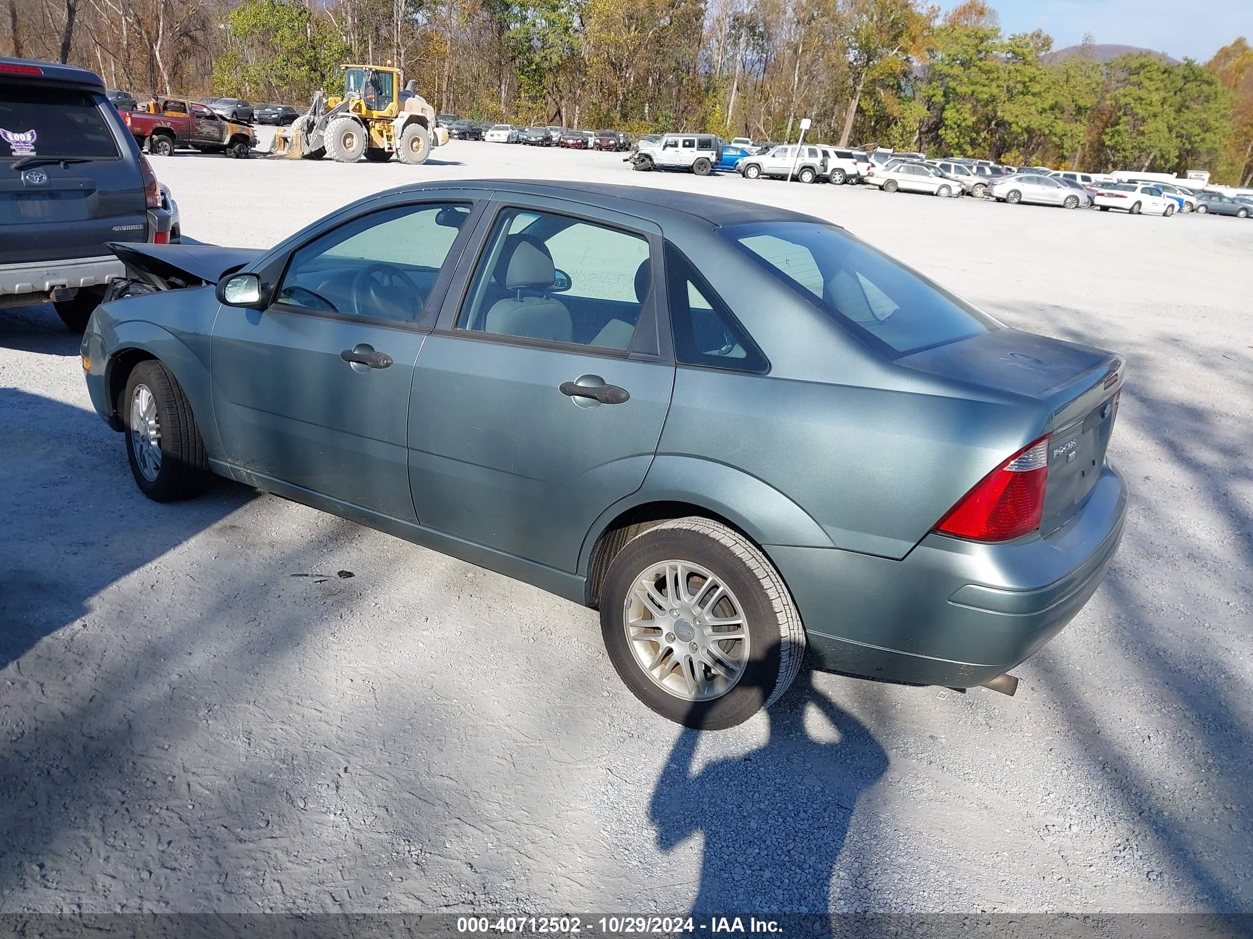 Price & History 2005 Ford Focus Zx4 2.0l I-4 Dohc, 136hp vin