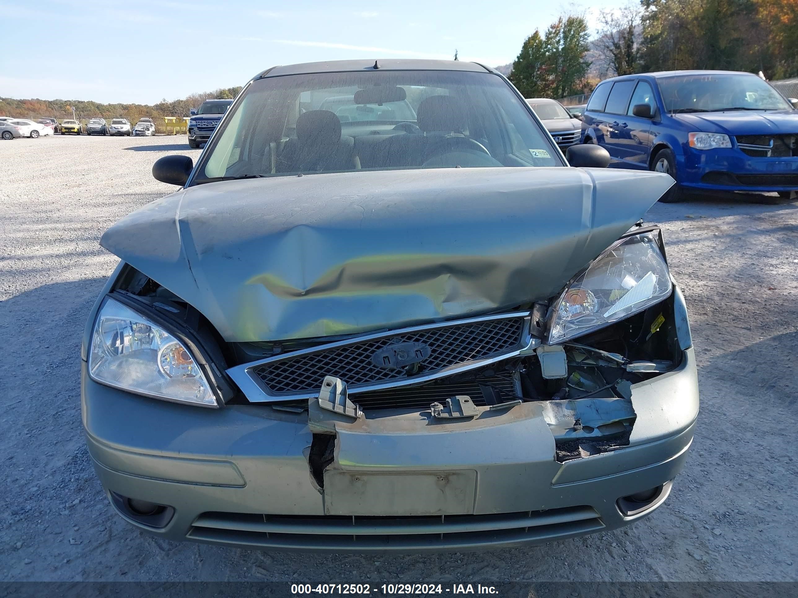 Price & History 2005 Ford Focus Zx4 2.0l I-4 Dohc, 136hp vin