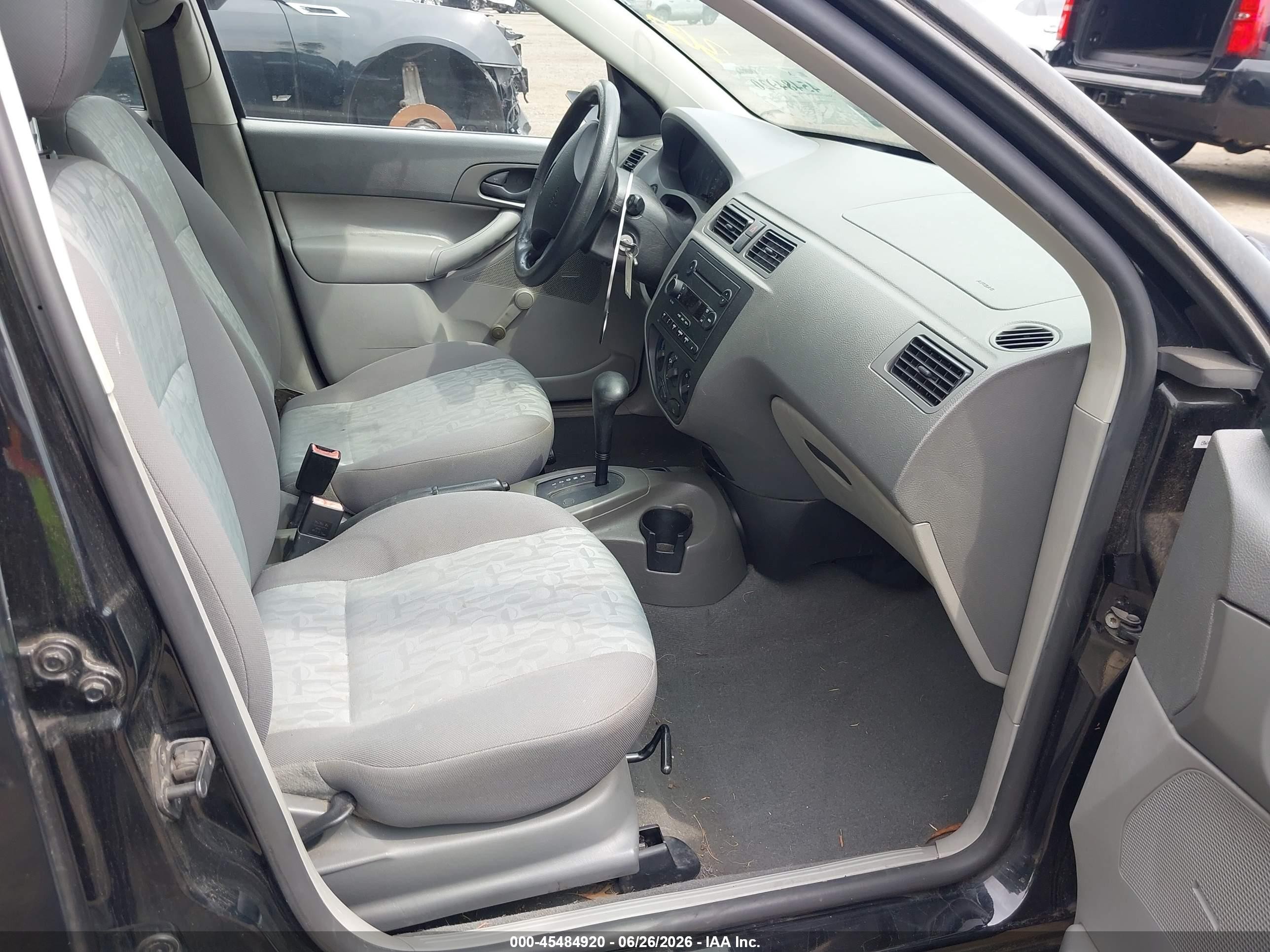 2005 Ford Focus Zx4 Черный vin: 1FAFP34NX5W316836
