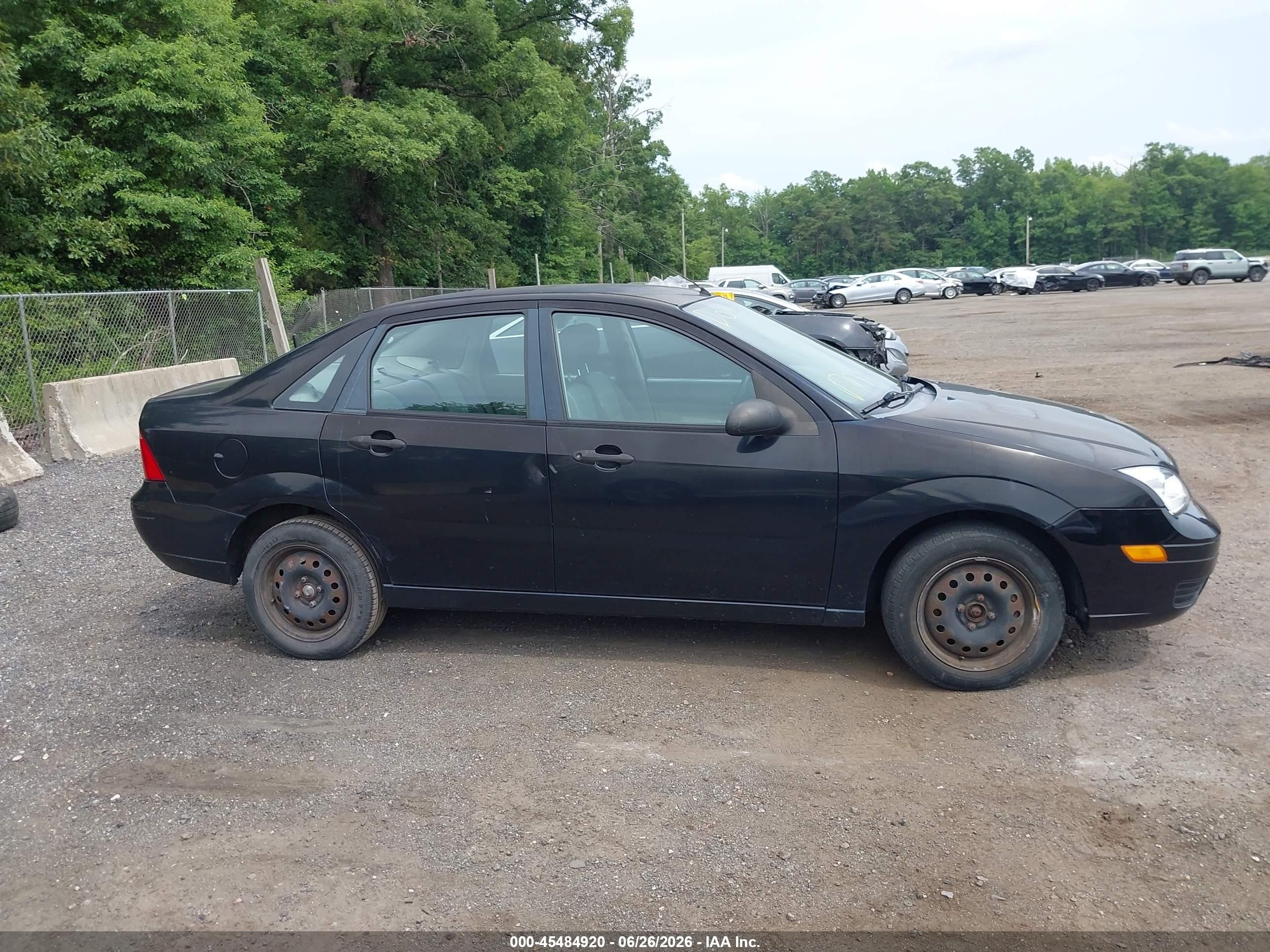 2005 Ford Focus Zx4 Черный vin: 1FAFP34NX5W316836