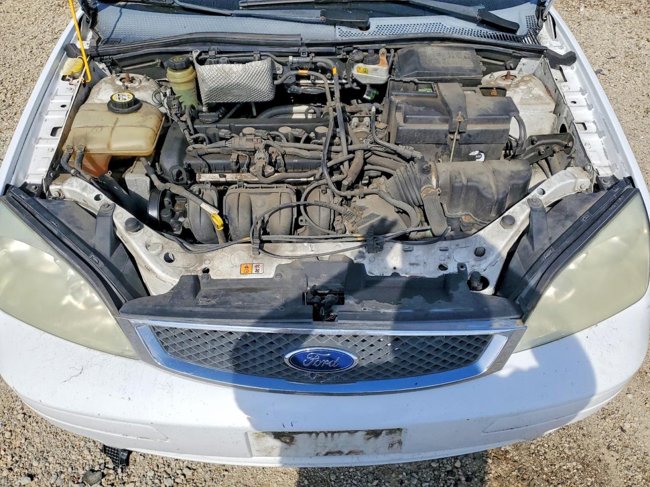 2006 Ford Focus Zx4 White vin: 1FAFP34NX6W131946