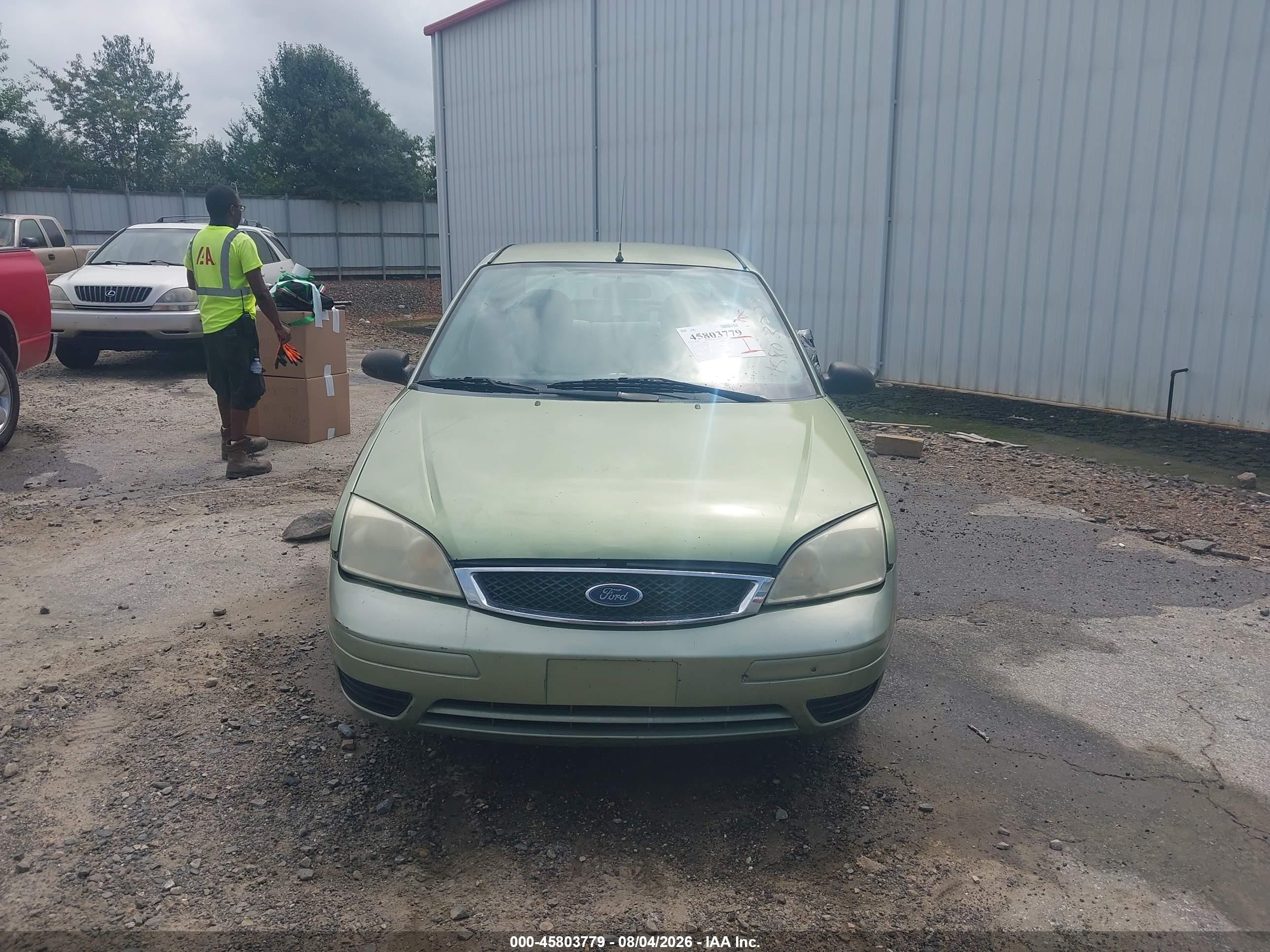 2007 Ford Focus S/se/ses Green vin: 1FAFP34NX7W132130