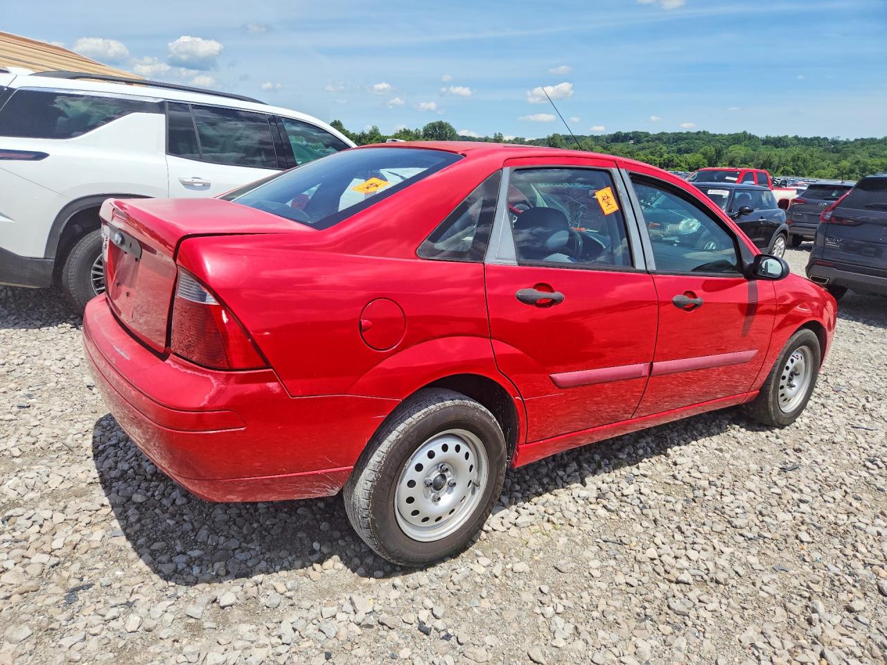 2007 Ford Focus Red vin: 1FAFP34NX7W299037