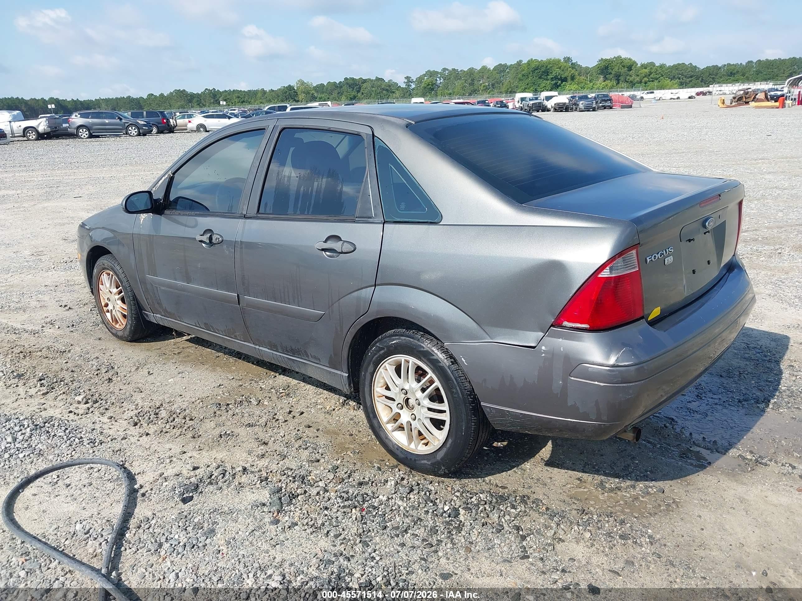 2007 Ford Focus S/se/ses Gray vin: 1FAFP34NX7W313485