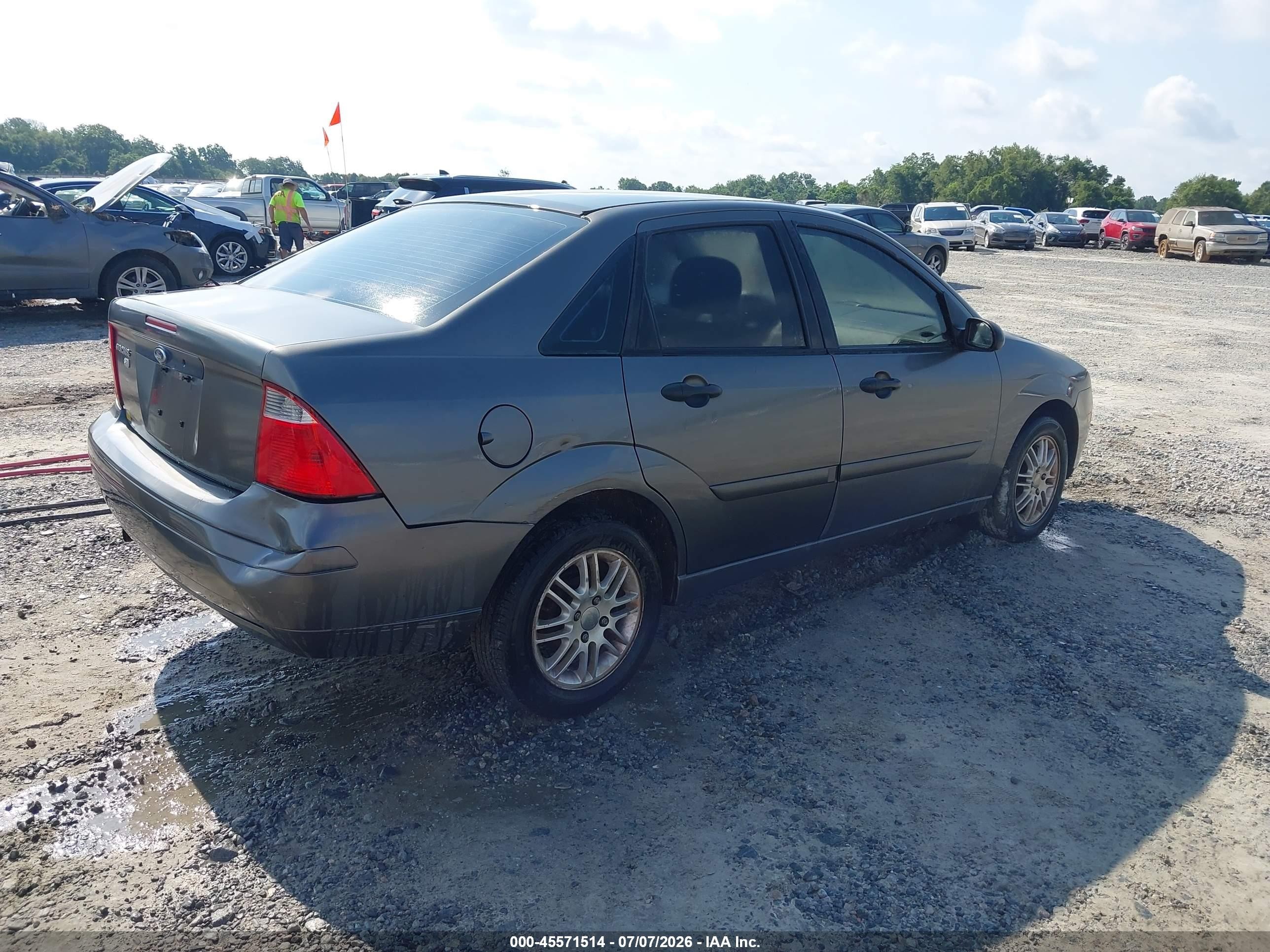 2007 Ford Focus S/se/ses Gray vin: 1FAFP34NX7W313485