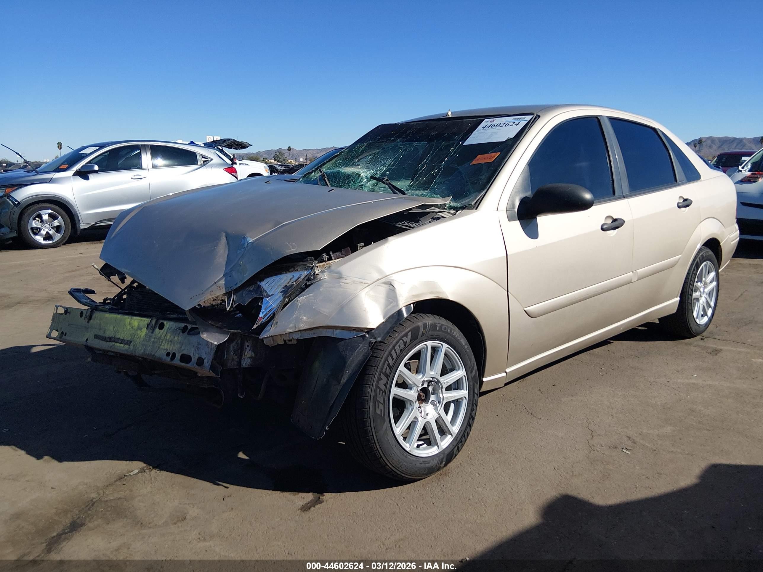 2001 Ford Focus Se Gold vin: 1FAFP34P01W370416