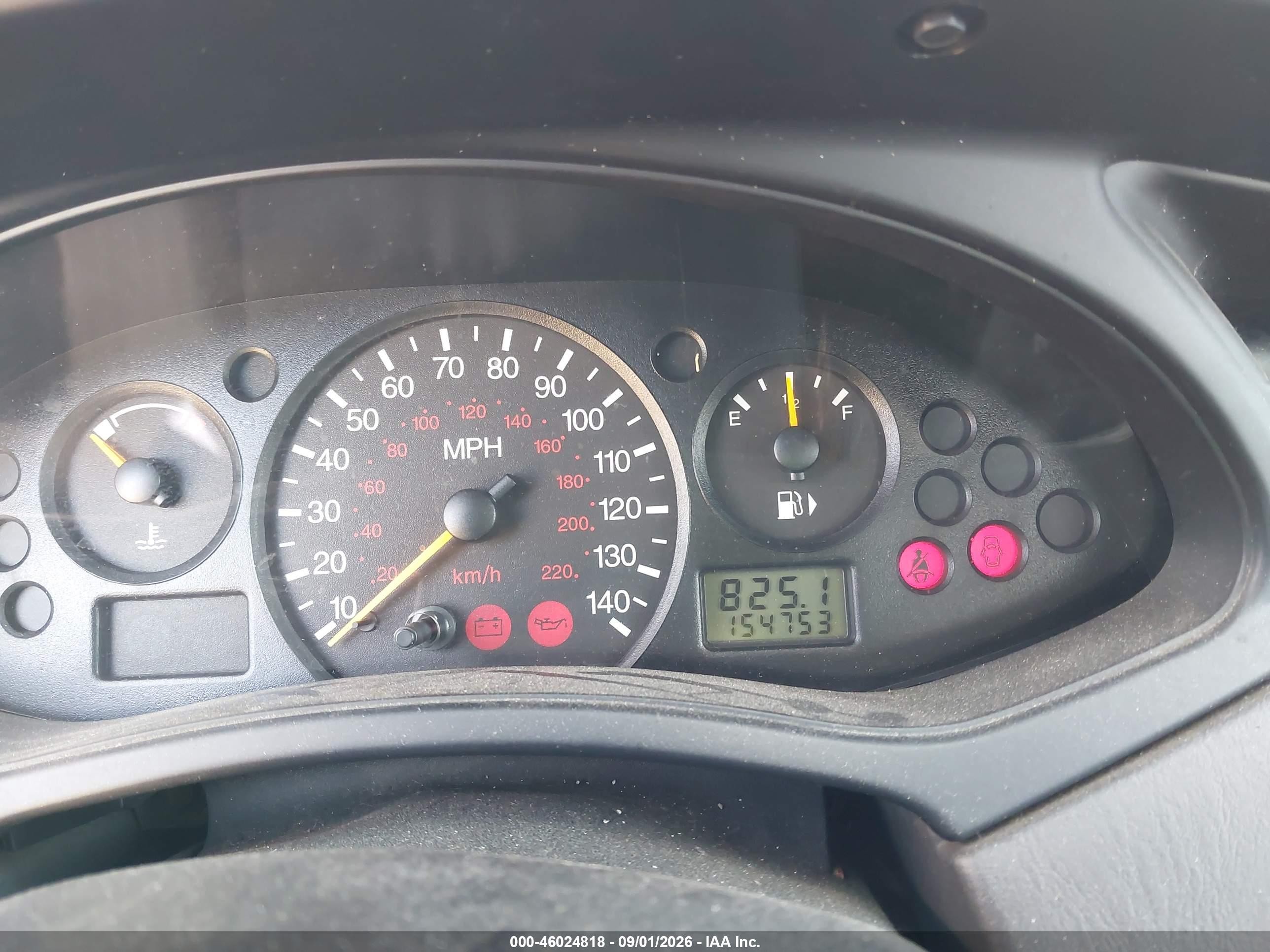 2002 Ford Focus Se Silver vin: 1FAFP34P32W330932