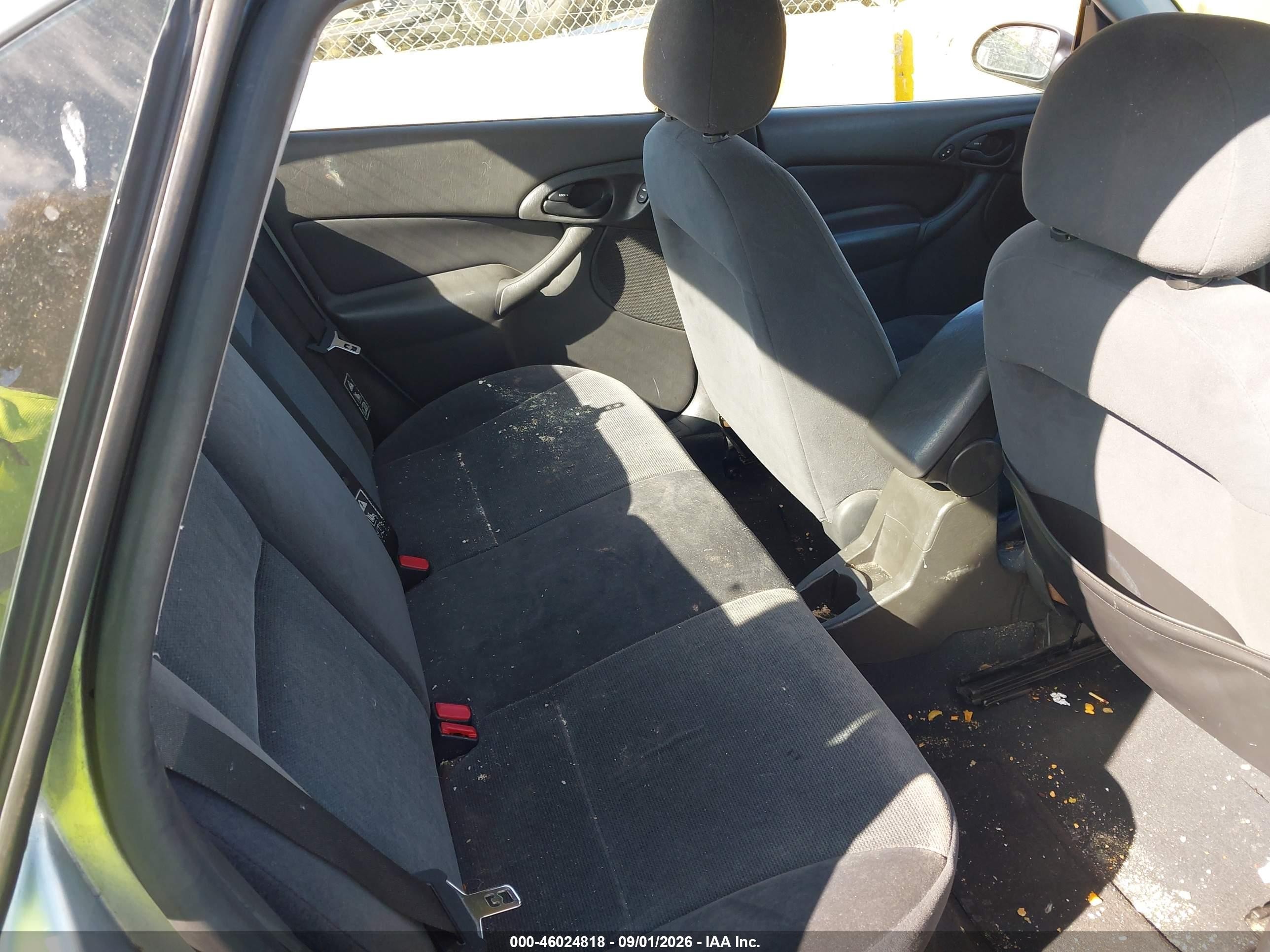 2002 Ford Focus Se Silver vin: 1FAFP34P32W330932