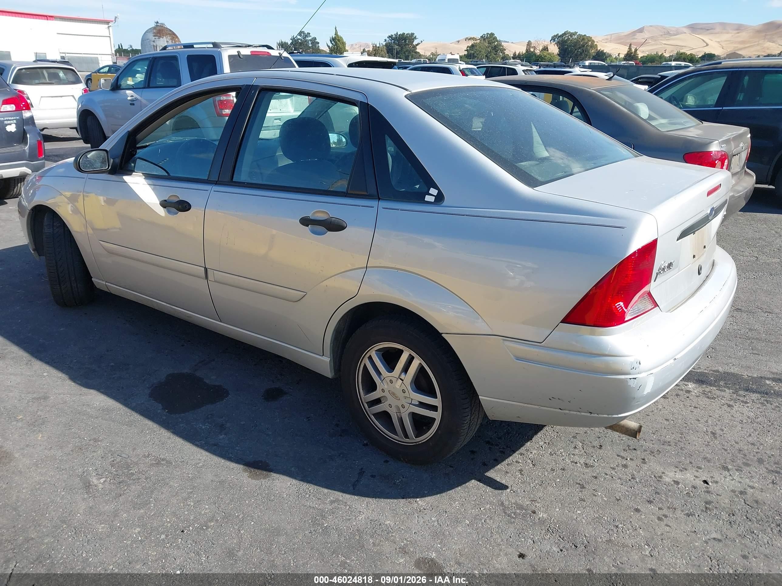 2002 Ford Focus Se Silver vin: 1FAFP34P32W330932